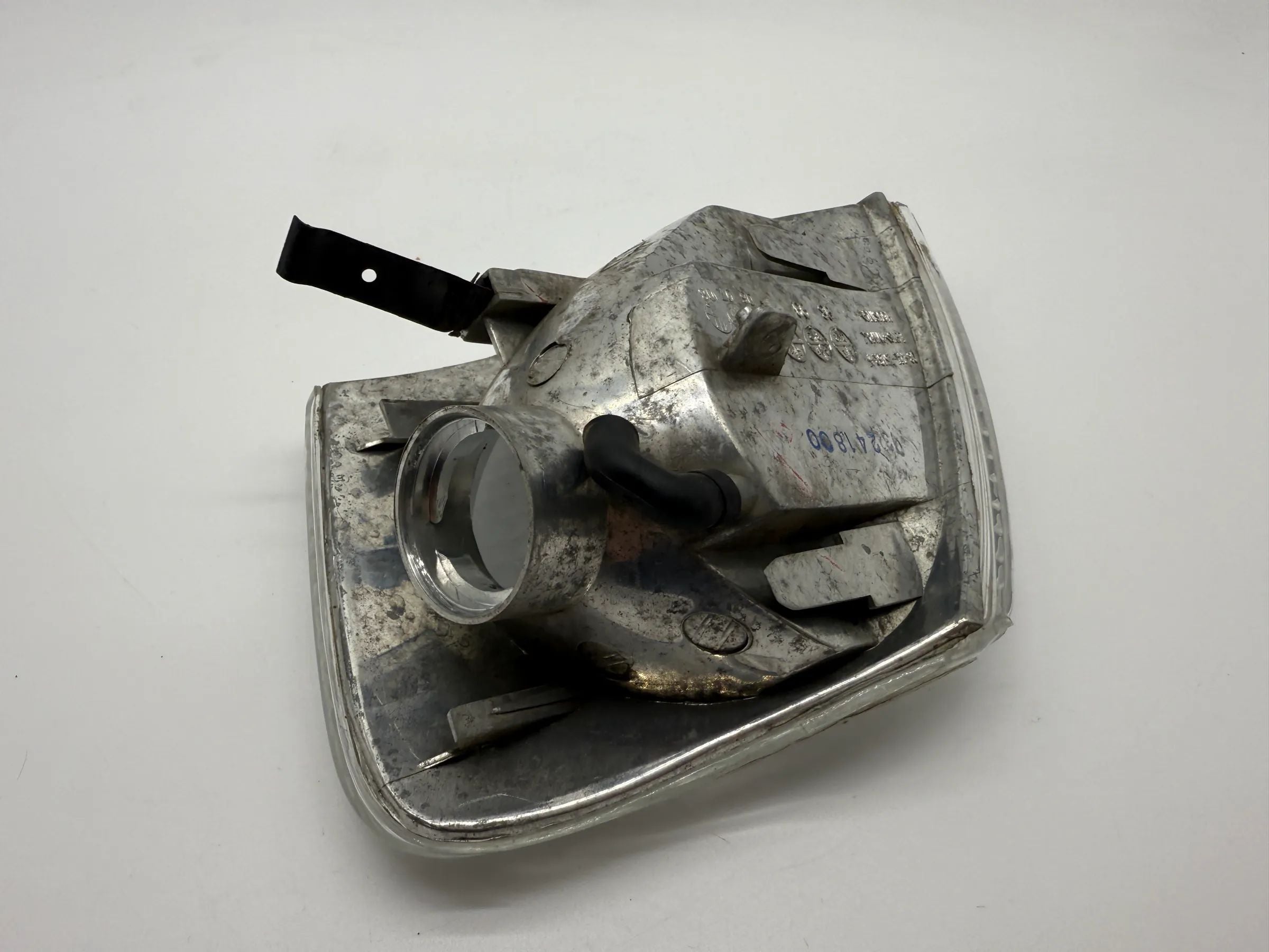 Original VW Passat B5 (3B2/3B5) Turn Signal Light Right 08-441-1516R-F