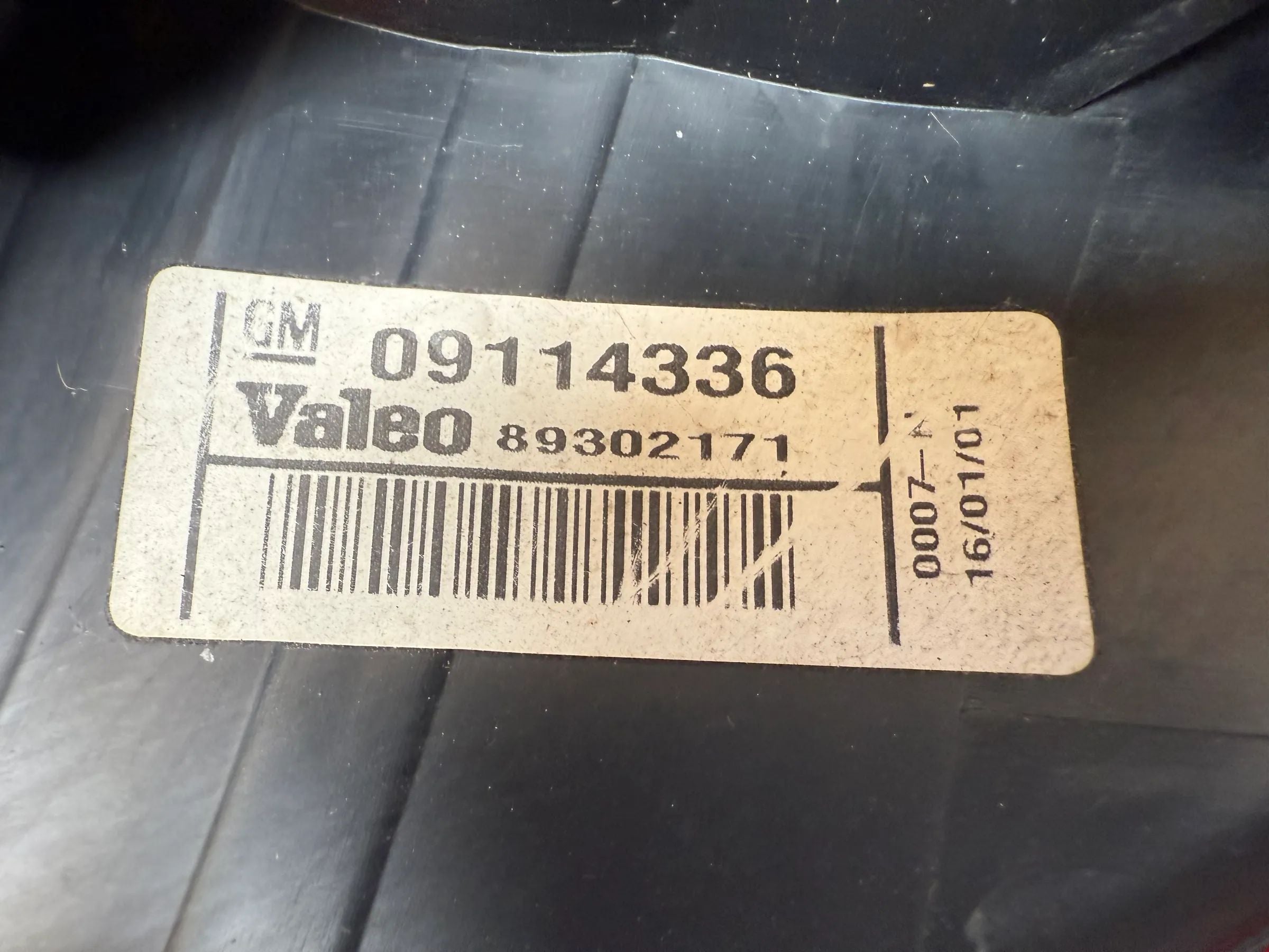 Original Opel Corsa C X01 rear light left Valeo 09114336 89302171 