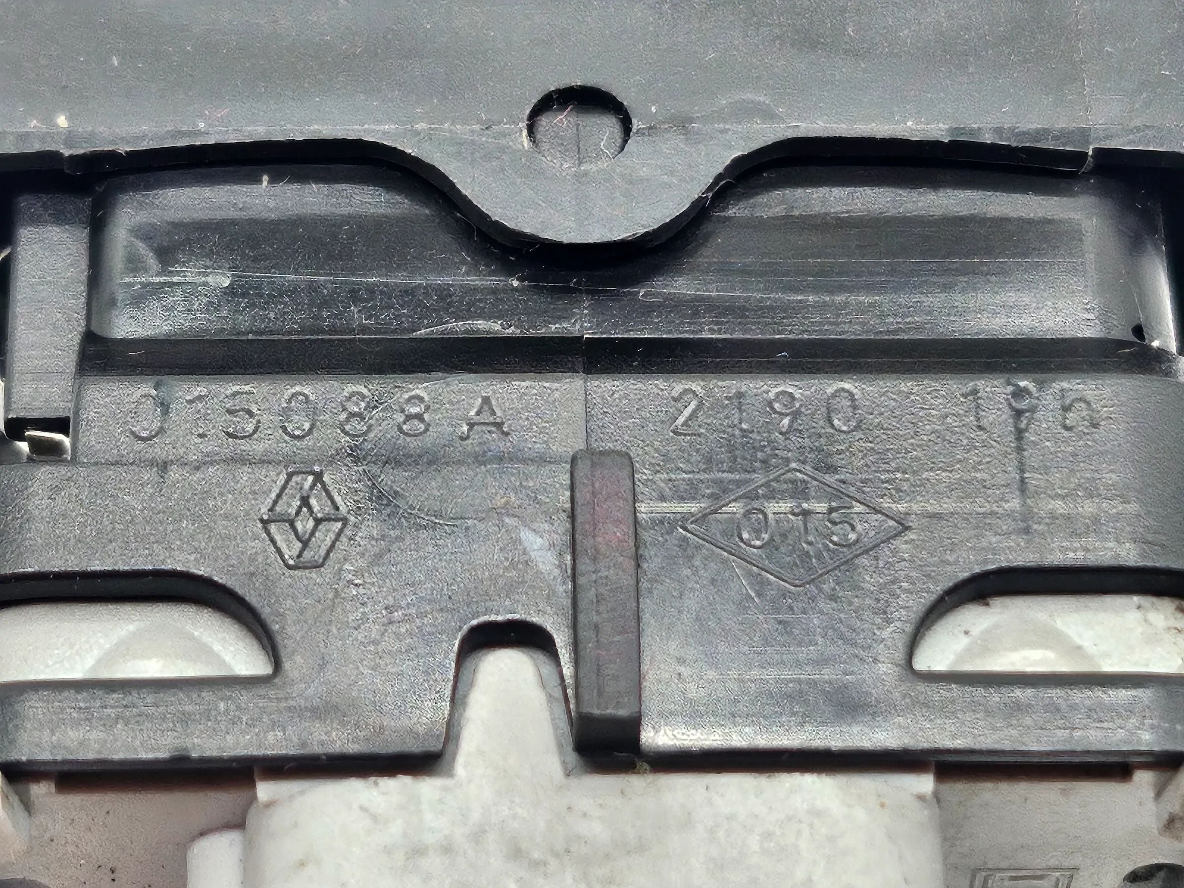 Original Fensterheberschalter Renault Espace IV 015088a