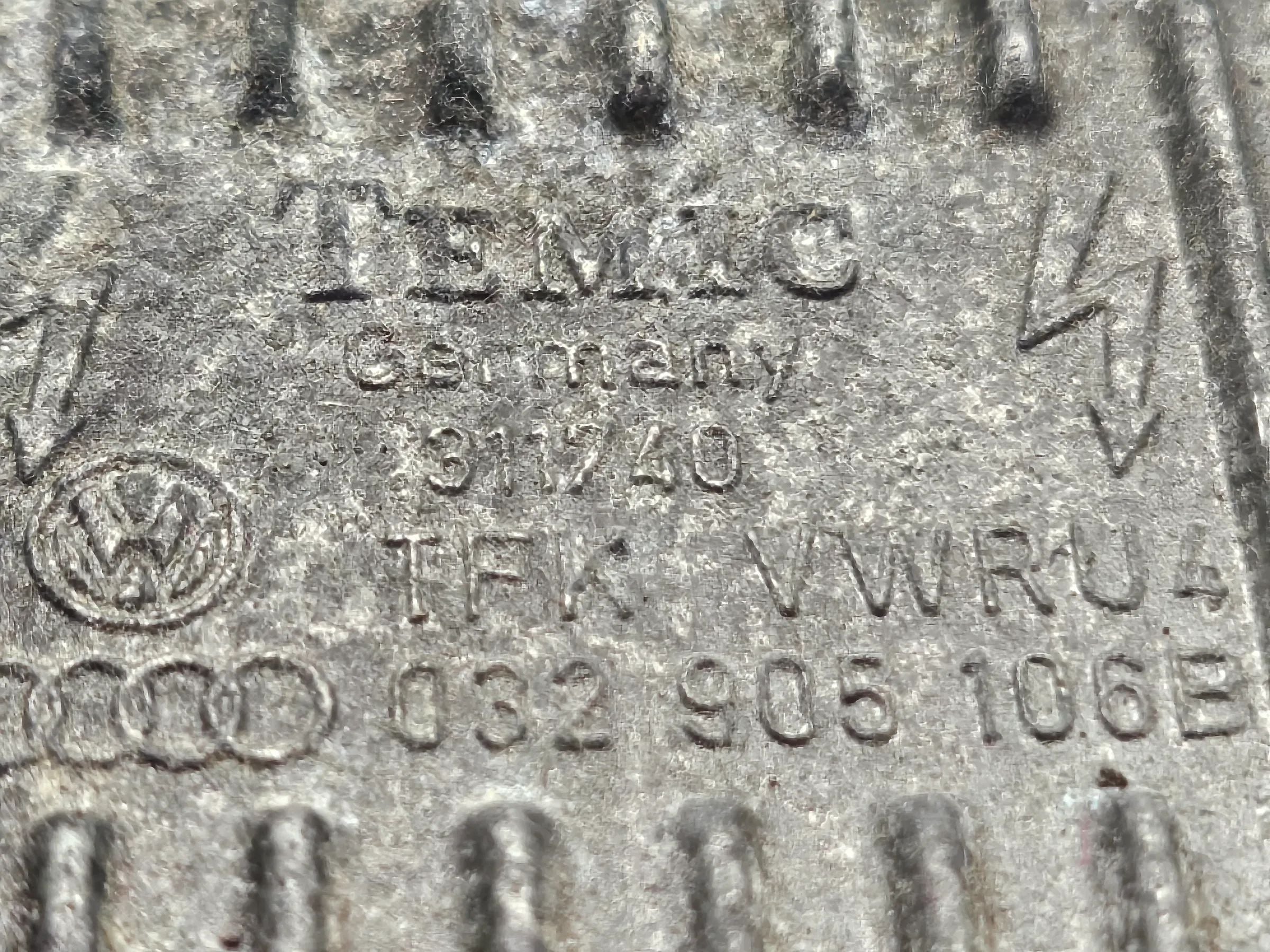 Original TEMIC VW Polo 6N2 Ignition Coil 032905106B 311740