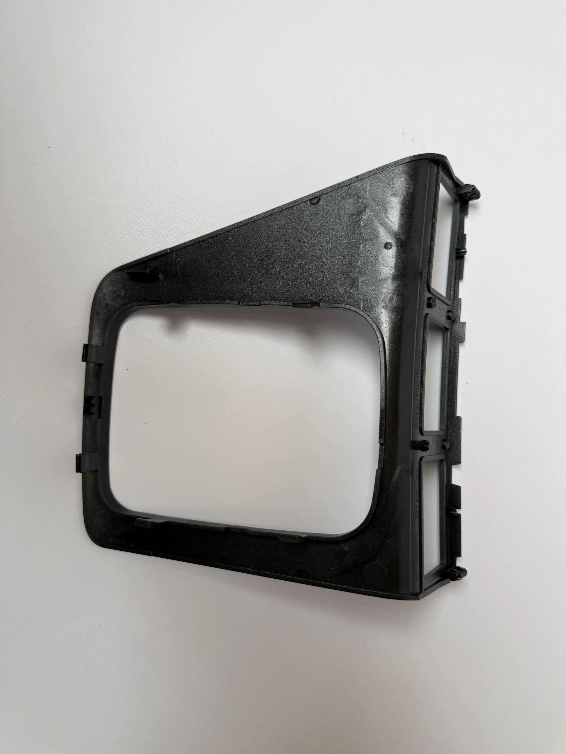 Original Ford Mondeo III B5Y/B4Y/BWY gearshift frame cover trim 5S71A045H77 