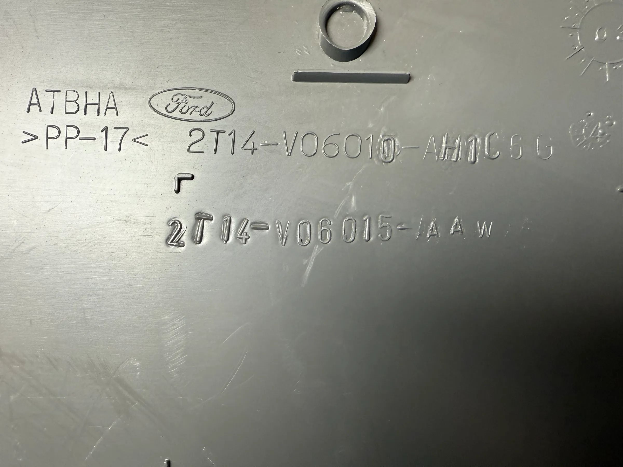 Oryginalna Ford Tourneo / Transit Connect Schowek / Skrzynka 2T14-V06010-A (H)