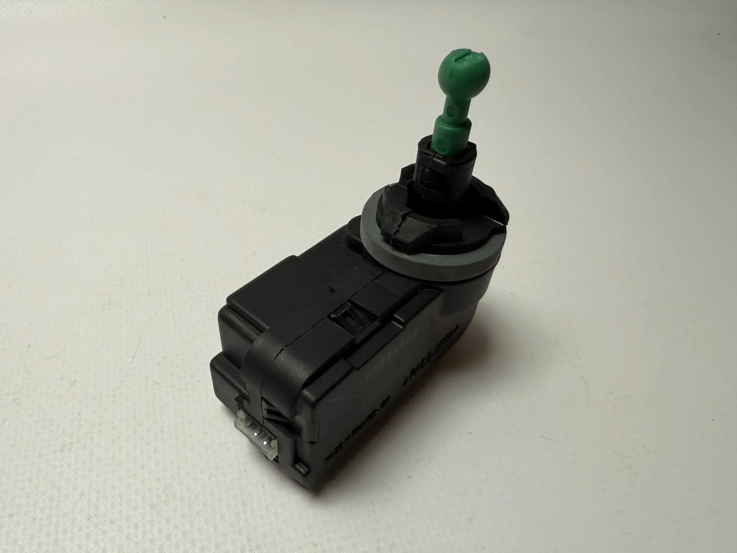 Original VW AUDI Seat Passat Regulador de Altura dos Faróis LWR Valeo 1J0941295F