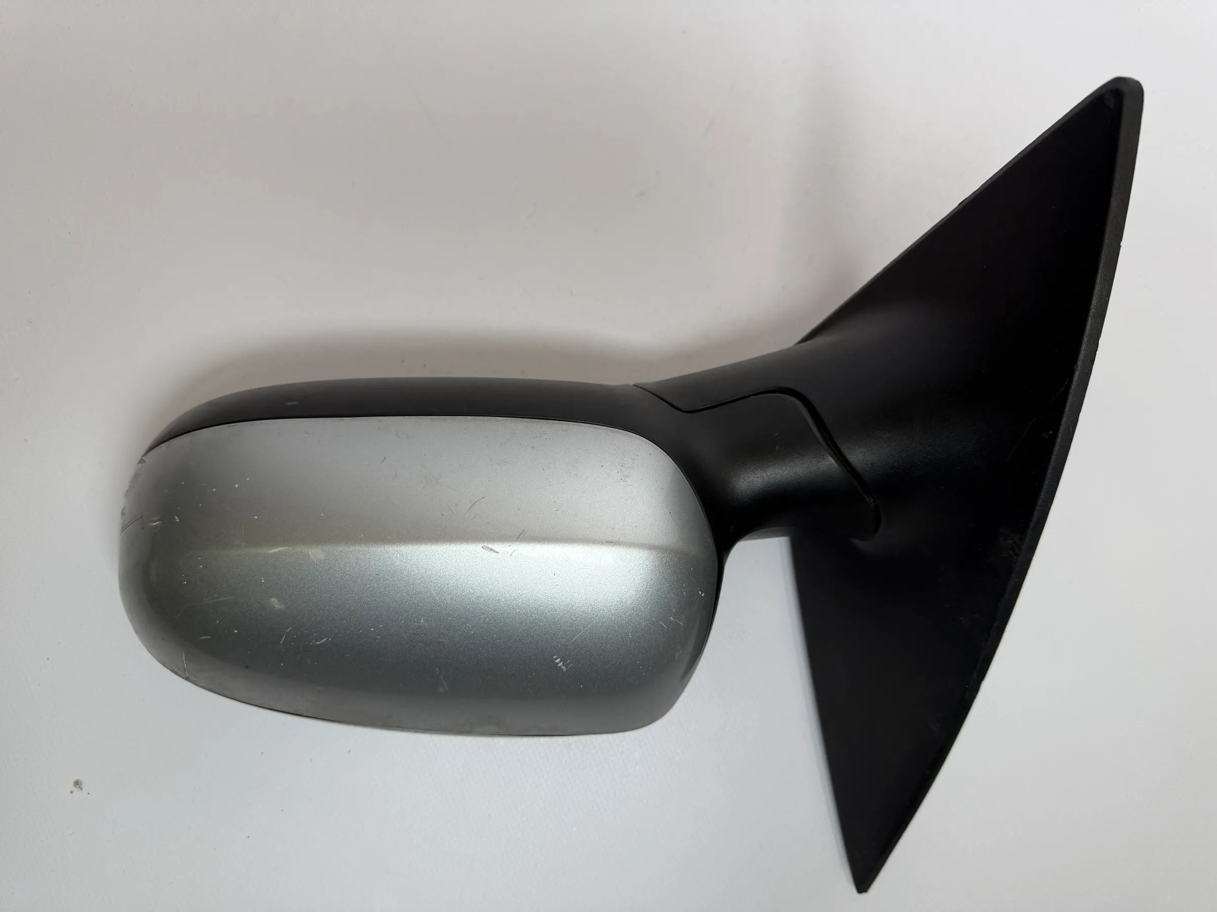 Original Opel Corsa C (X01) Aussenspiegel Elek. Links Silber 065017LLL2