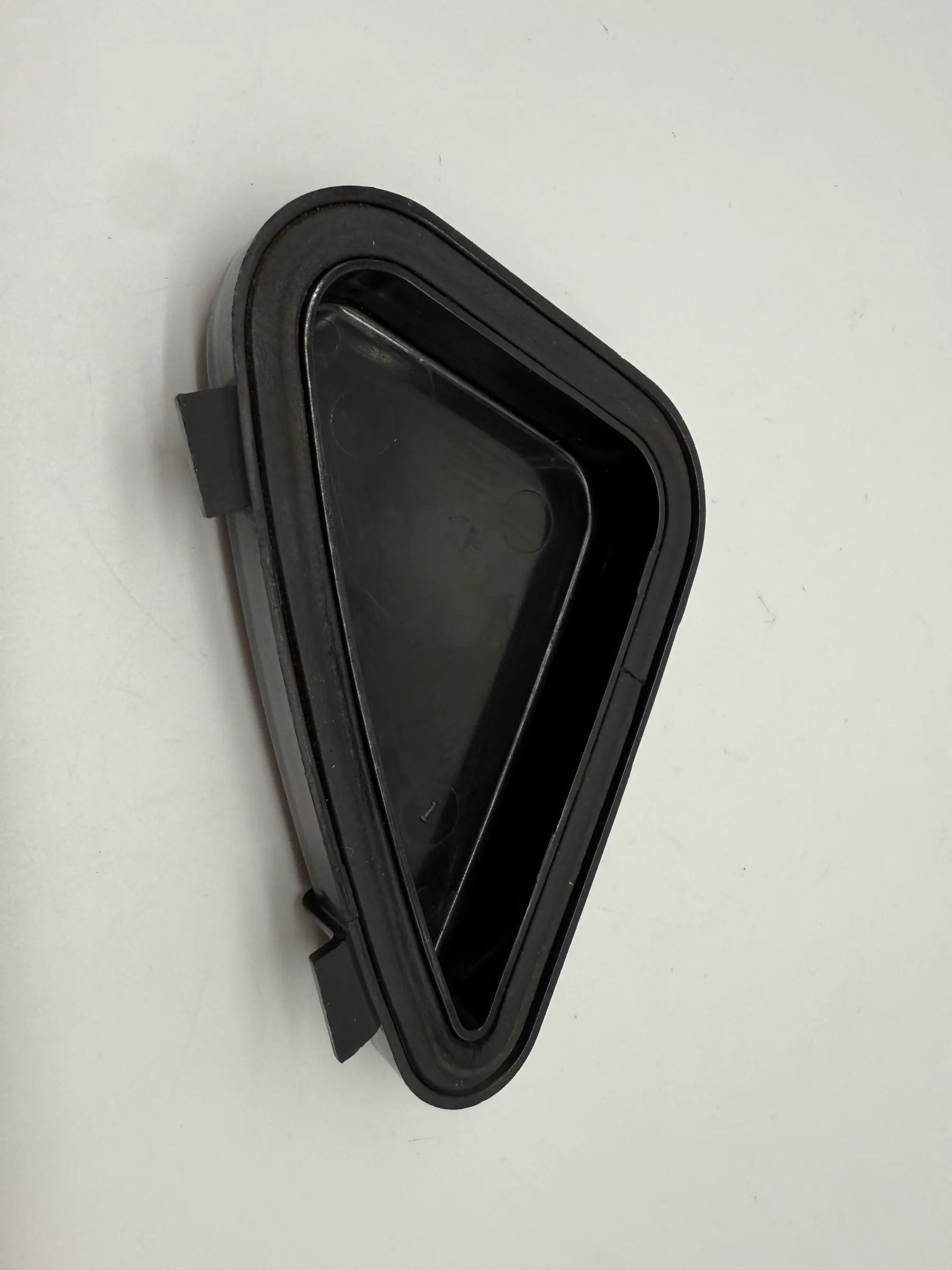 Oryginalna zaślepka reflektora lewa Seat Ibiza III (6L) 304451115