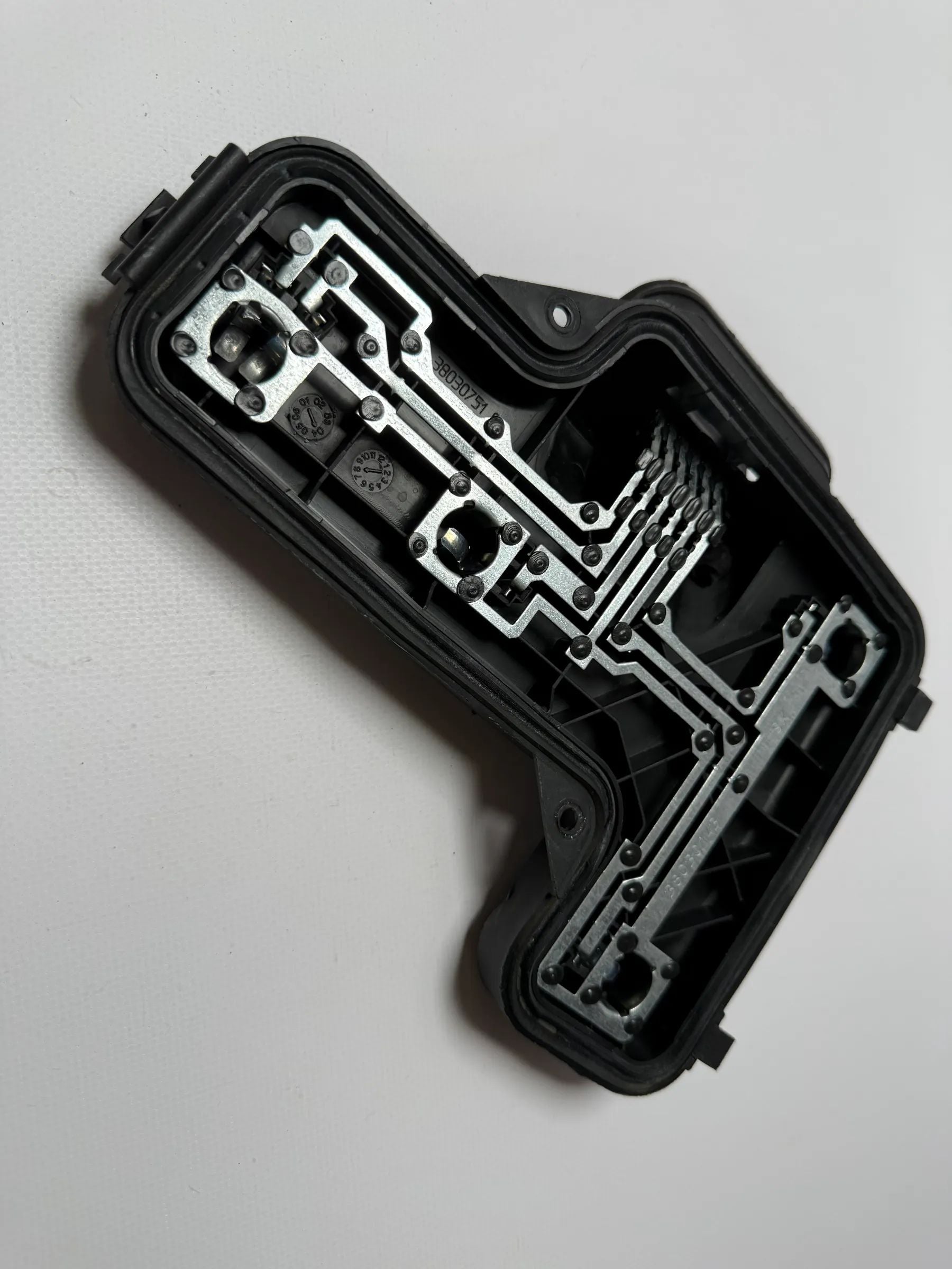 純正 VW LUPO 6X1/6E1 左リヤランプランプホルダー 38030143 S X / 6H0 945 257