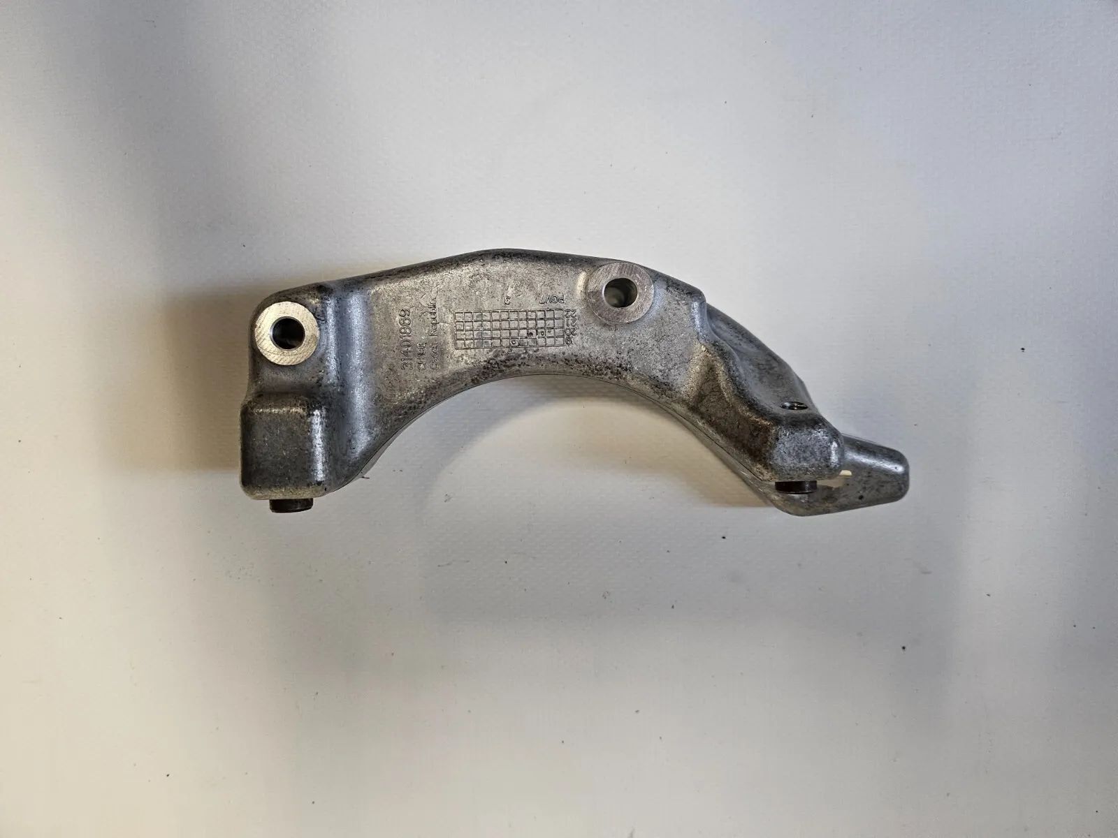 Originale Volvo V40 2.0 D4 D4204T14 Supporto Tensionatore Cinghia Distribuzione 31401869