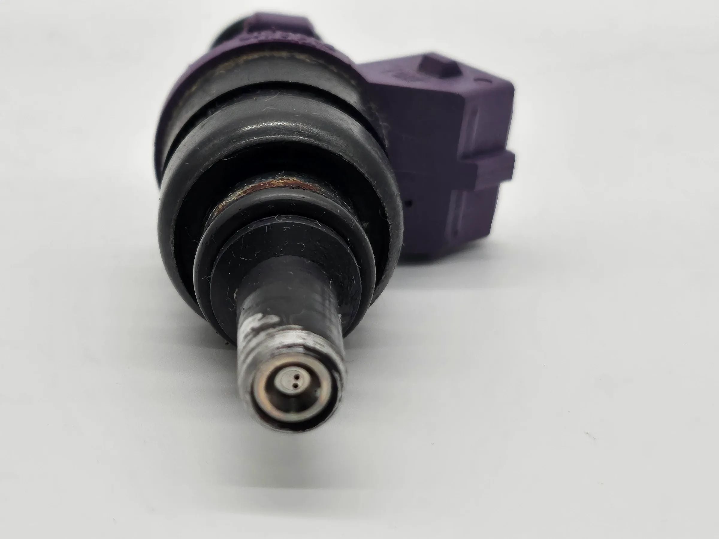 Orig. Mercedes W203 C200 Kompressor Einspritzdüse Kraftstoffventil 0000787249