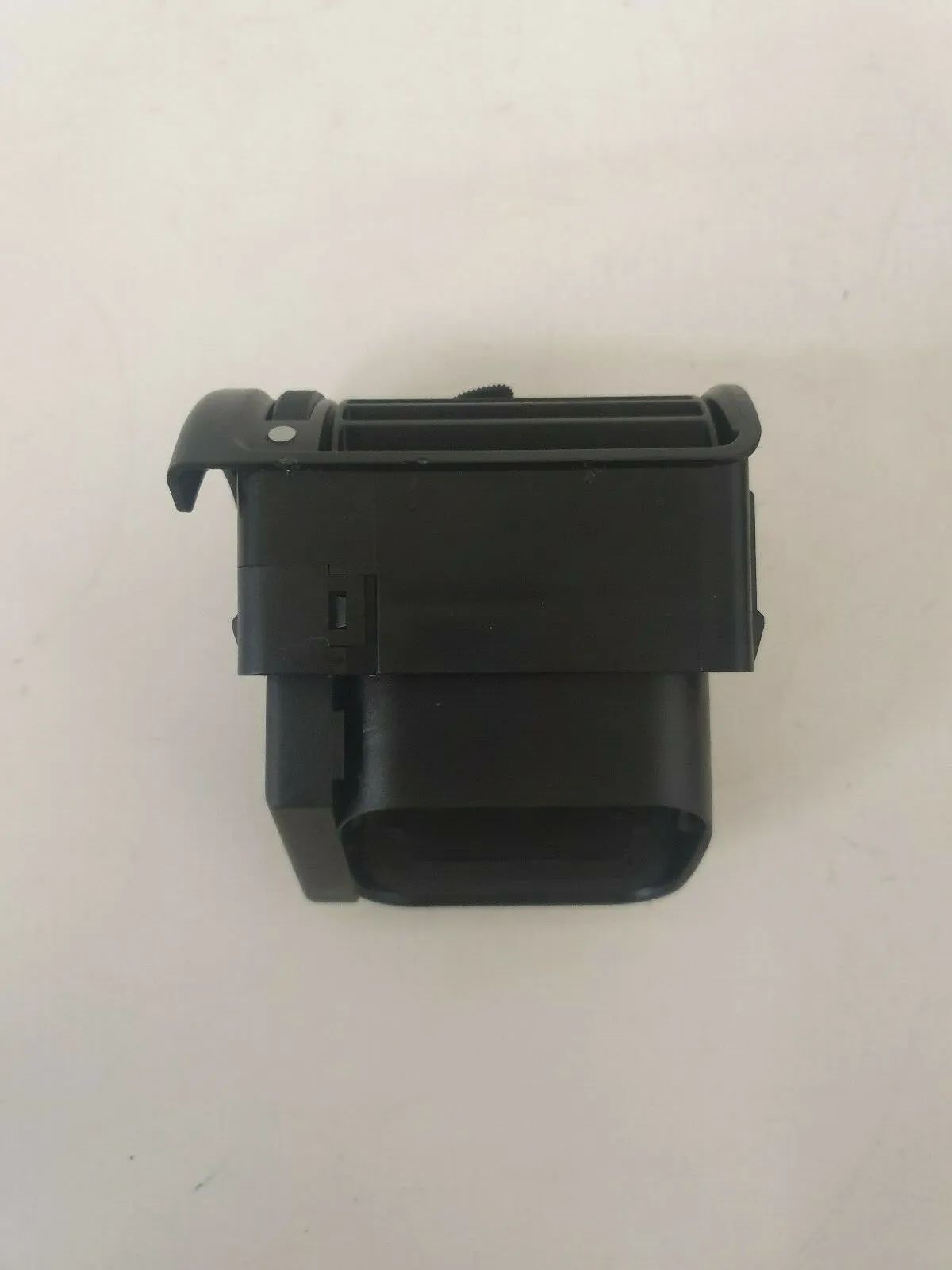 ⭐⭐⭐ original 8D1820901 Audi A4 B5 air nozzle dashboard left ⭐⭐⭐ 