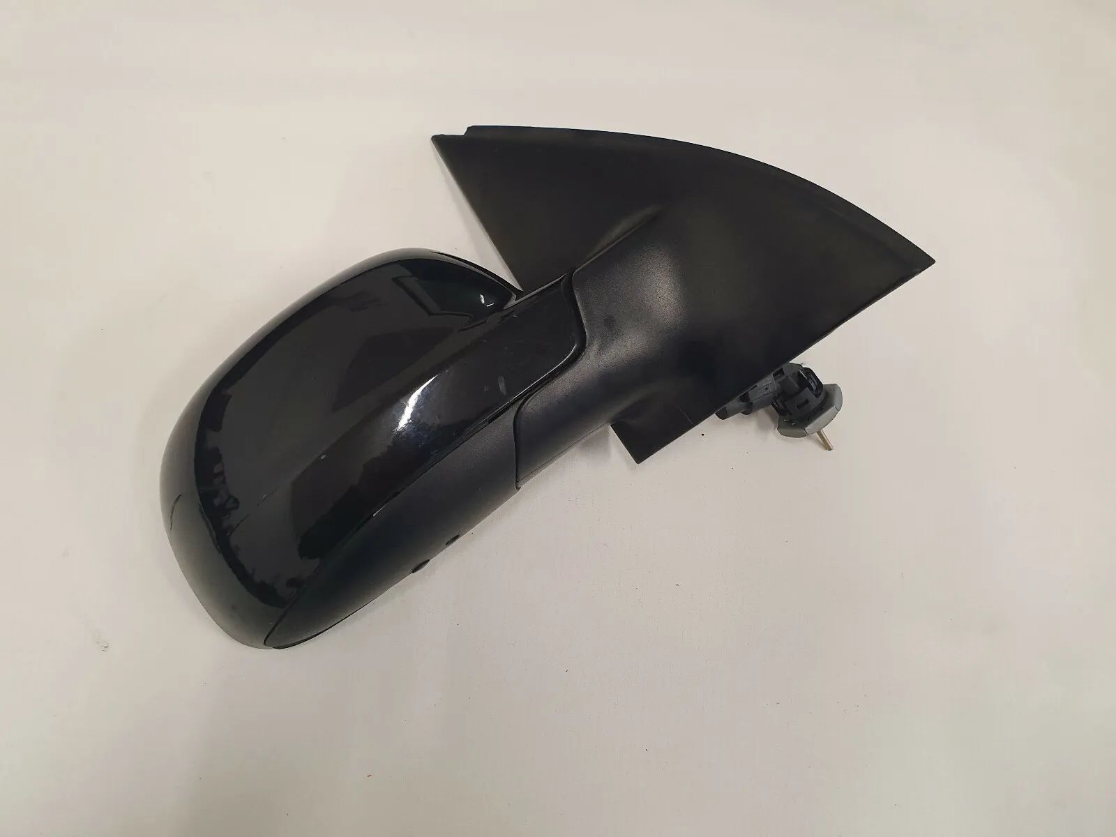 Spiegel rechts manuell Seat Arosa schwarz 057372AE (K13)