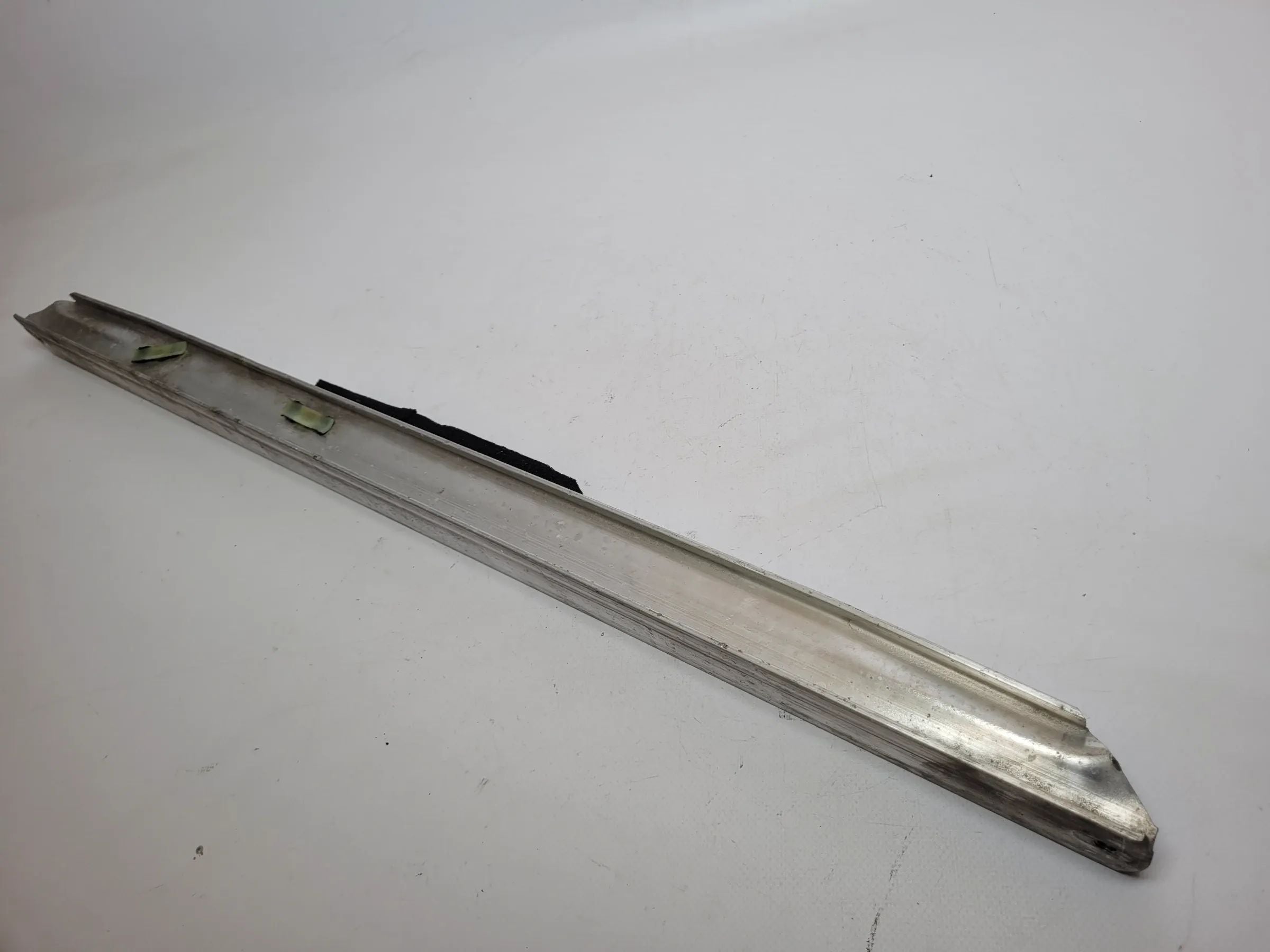 Original Audi A6 4B2/4B4 Alu Türprallträger Seitenverstärkung L/R 4B0833507