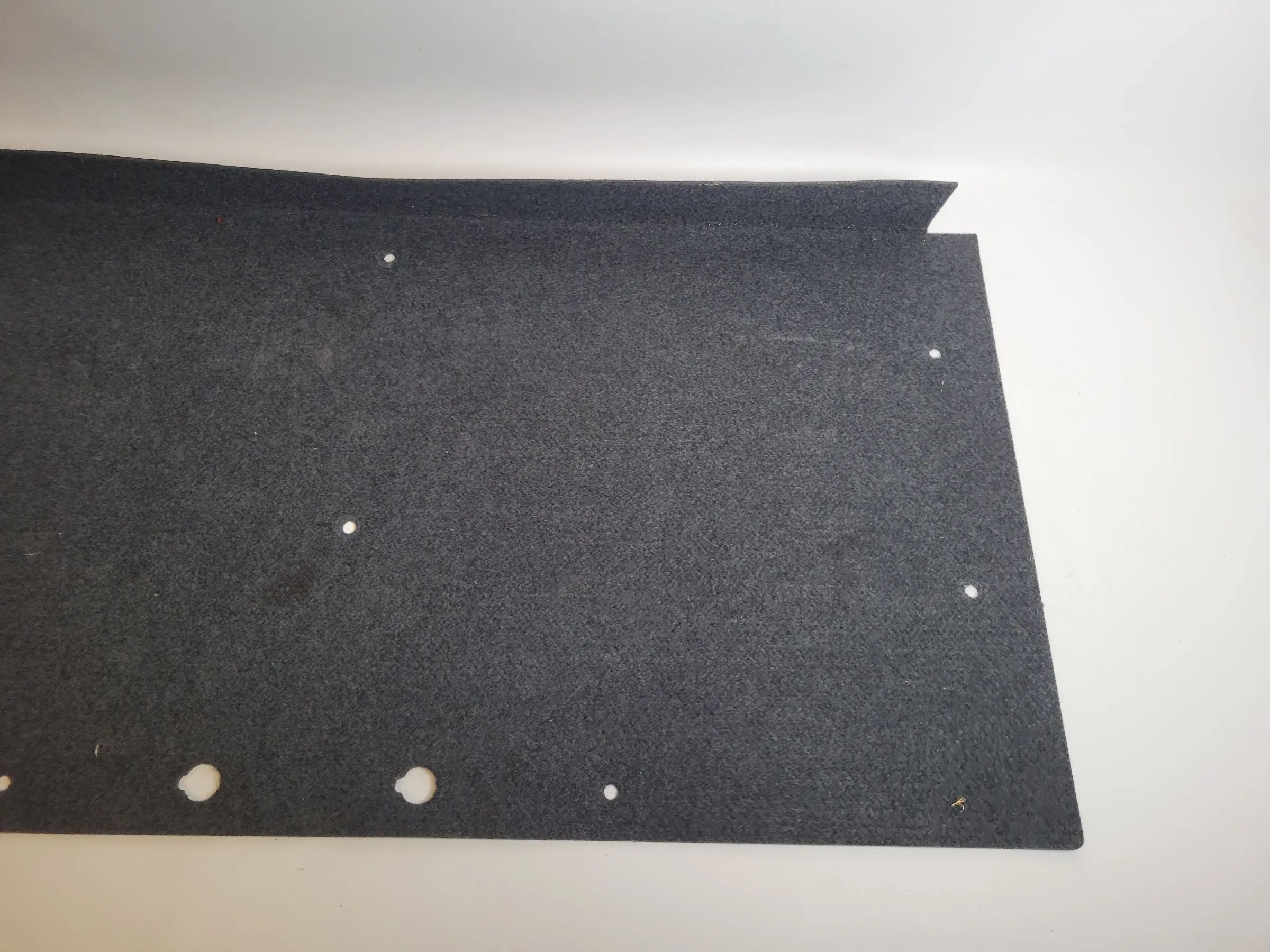 Original Audi A6 (4B2/4B4) Kofferraum Teppich Liner Hinten 4B5863573E