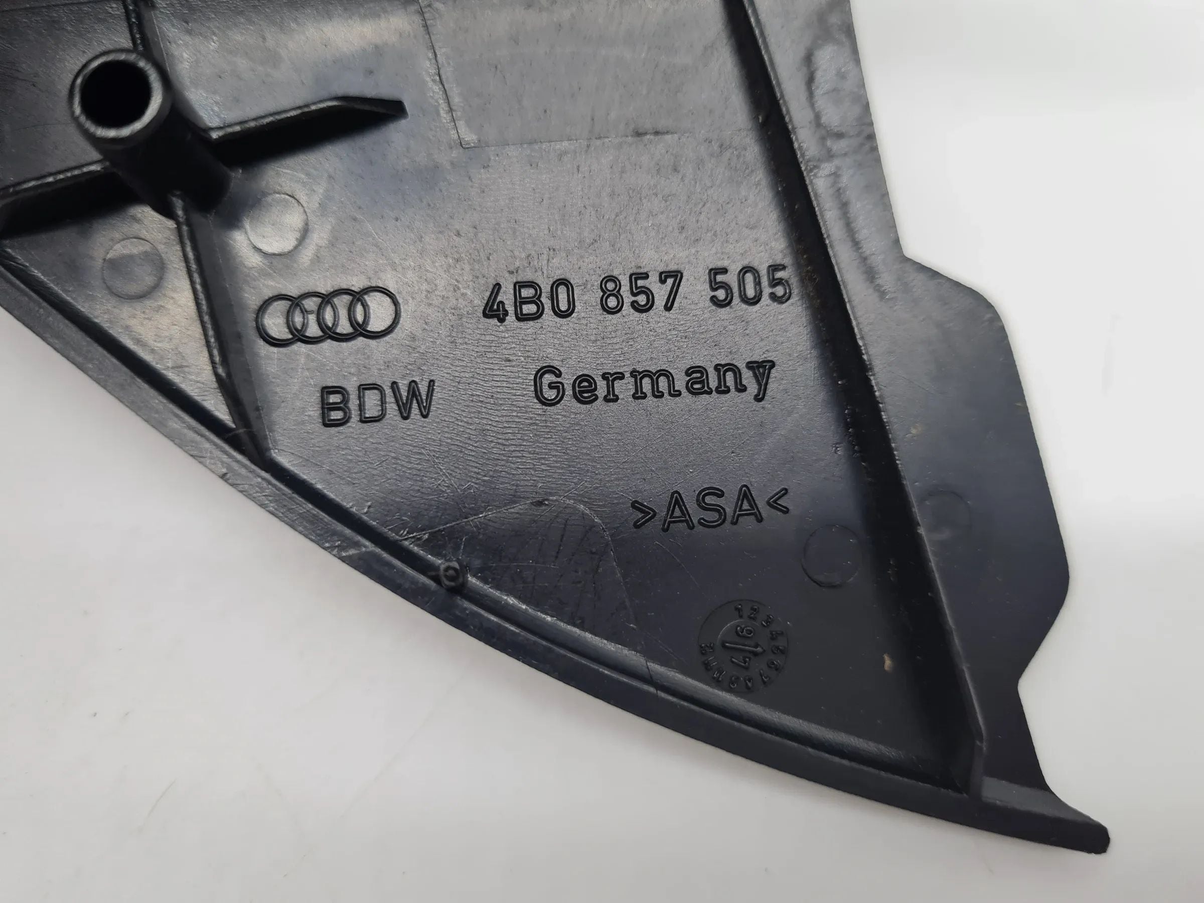 Original Audi A6 (4B2/4B4) Innenspiegel Verkleidung Blende Links 4B0857505