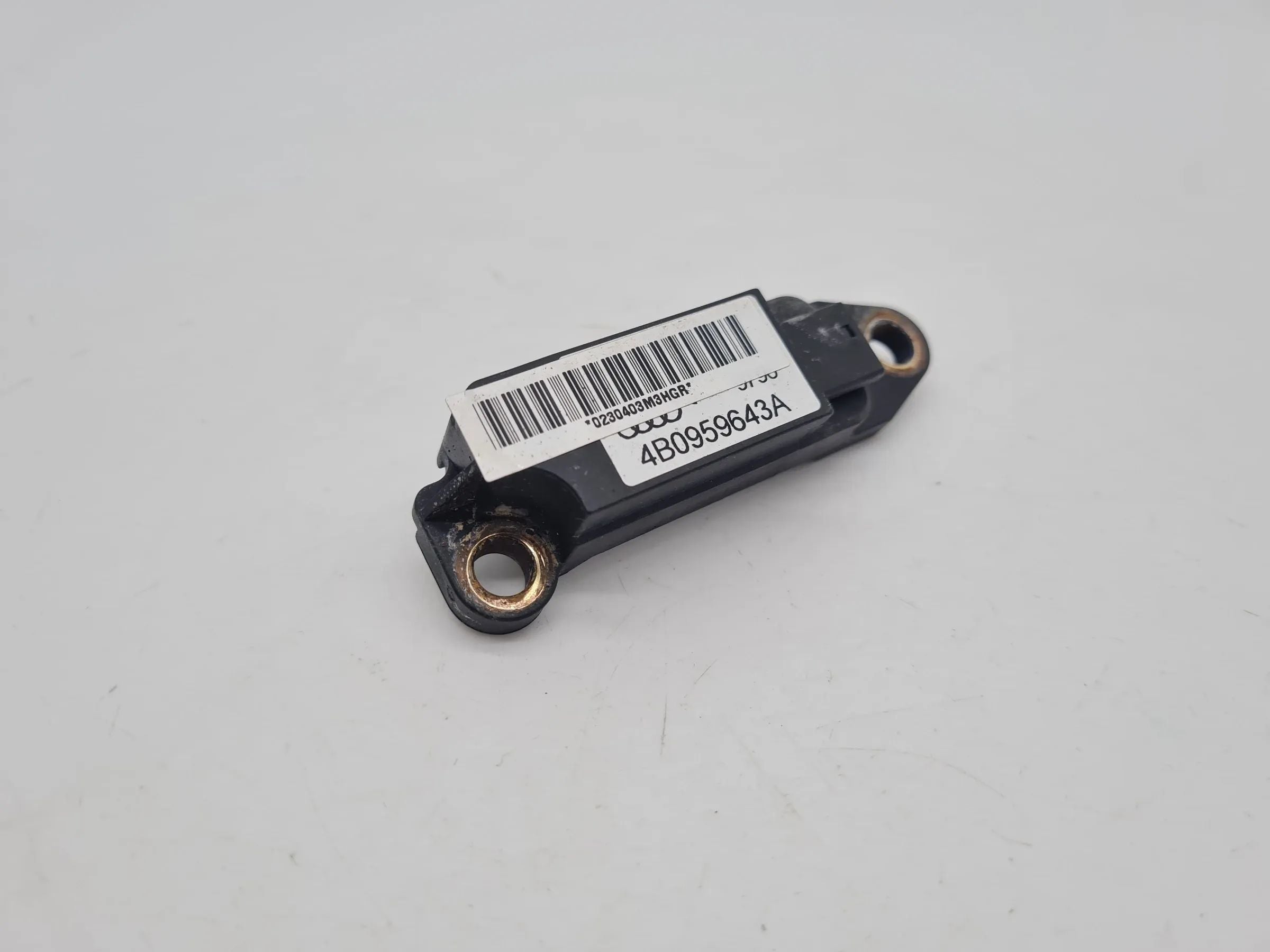 Original Audi A6 (4B2/4B4) Aufprallsensor Crashsensor Airbagsensor 4B0959643A