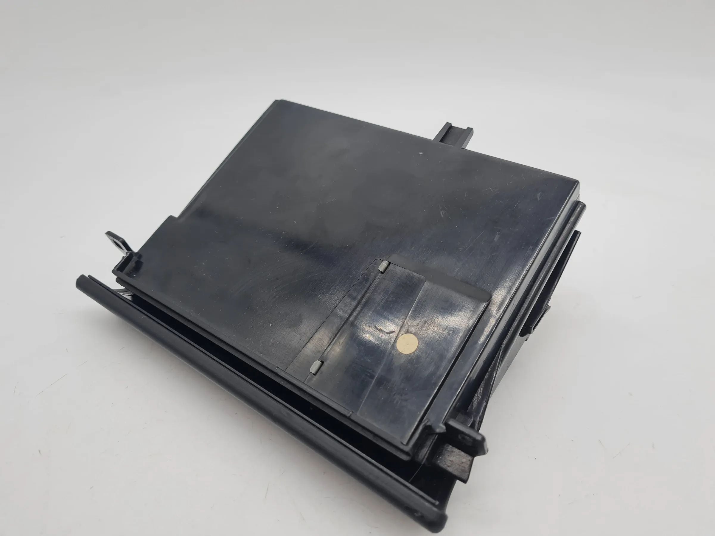 Original Audi A6 (4B2/4B4) Aschenbecher Links Schwarz 4B0857951 F/G