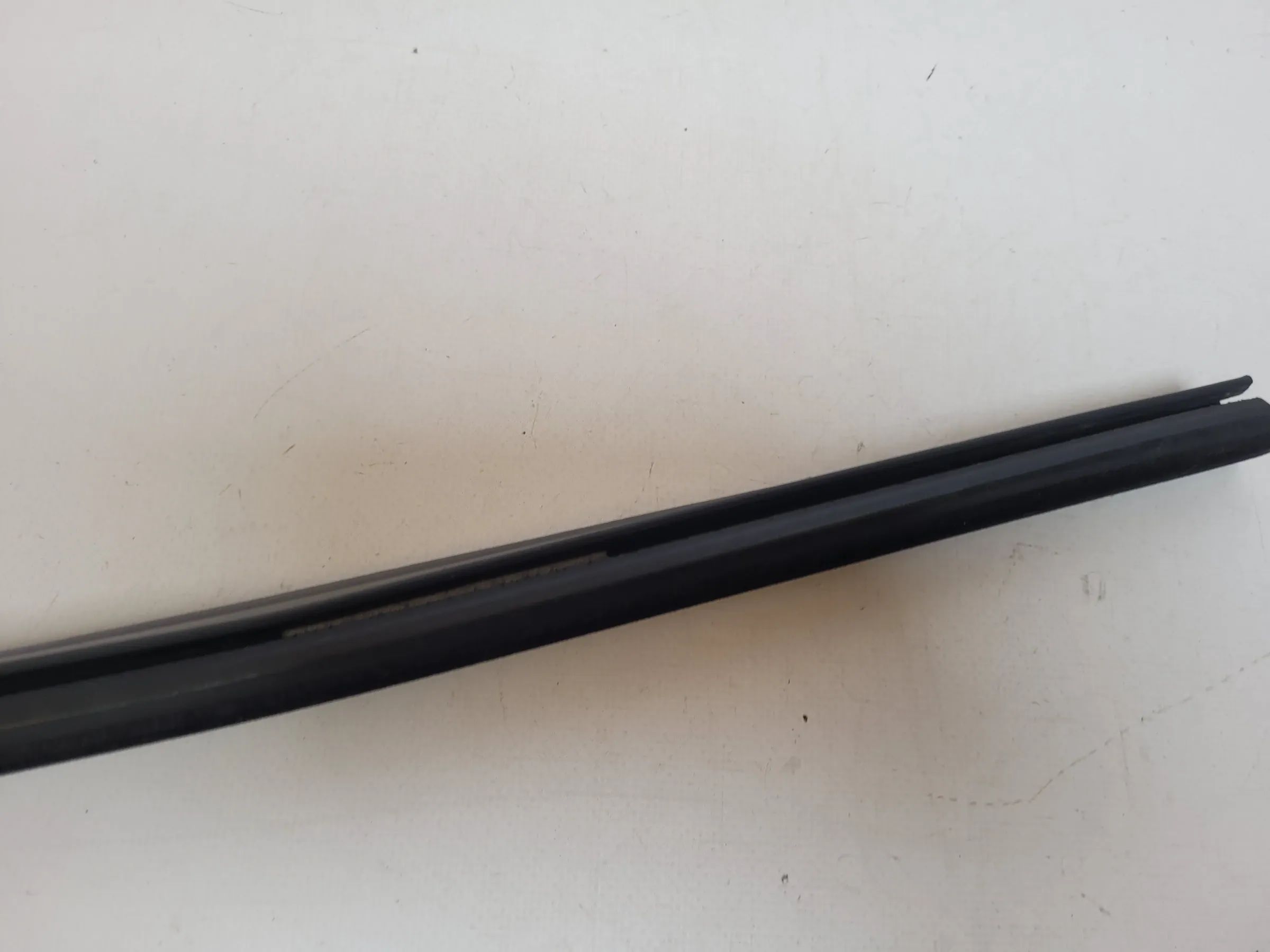 Original Audi A6 (4B2/4B4) Fensterschachtleiste Fenster Dichtung Vorne Links