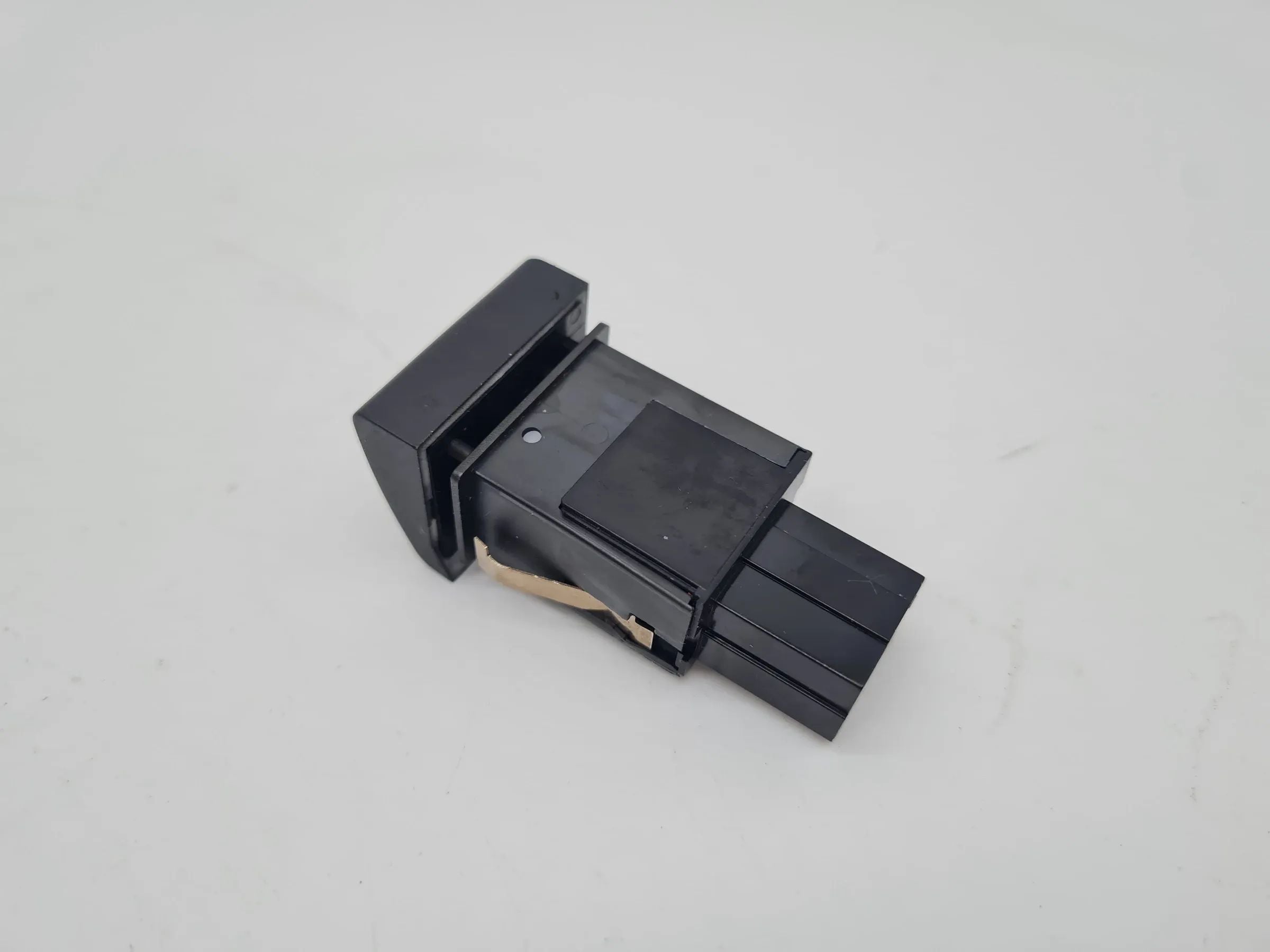 Original Audi A6 (4B2/4B4) Schalter ASR Antischlupfregelung 4B0927133B