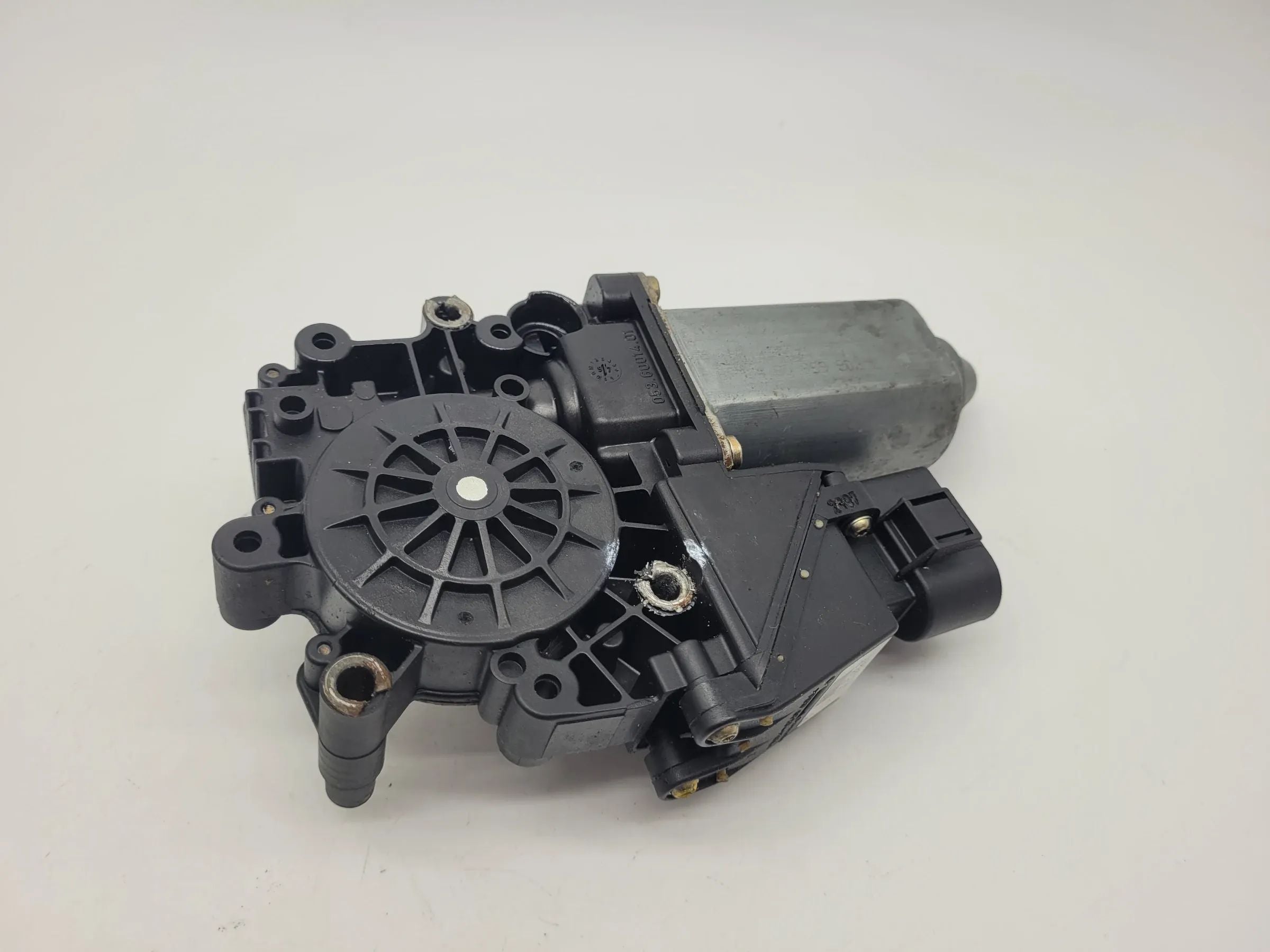 Original Audi A6 (4B2/4B4) Fensterheber Motor Rechts Vorne 4B0959802B