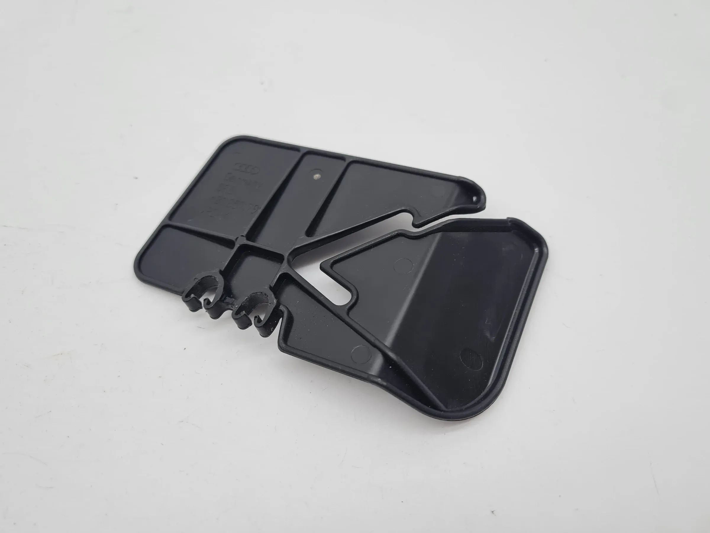 Original Audi A6 (4B2/4B4) Abdeckun Gurtschnalle Gurt Hinten Rechts 4B0857798