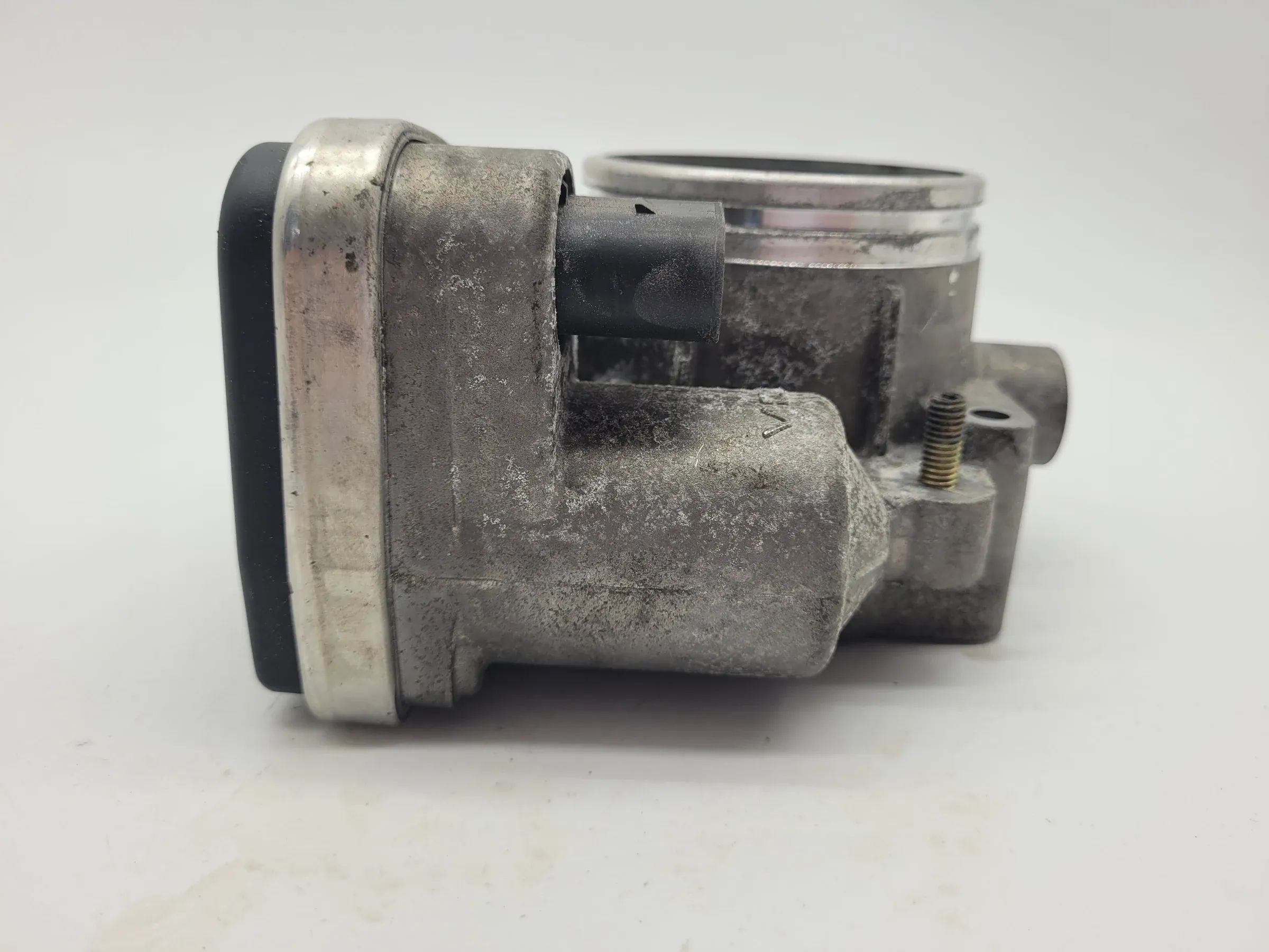 Original BMW (E39/E46/E60/E61) Drosselklappe Gehäuse 13.54-7502444-05