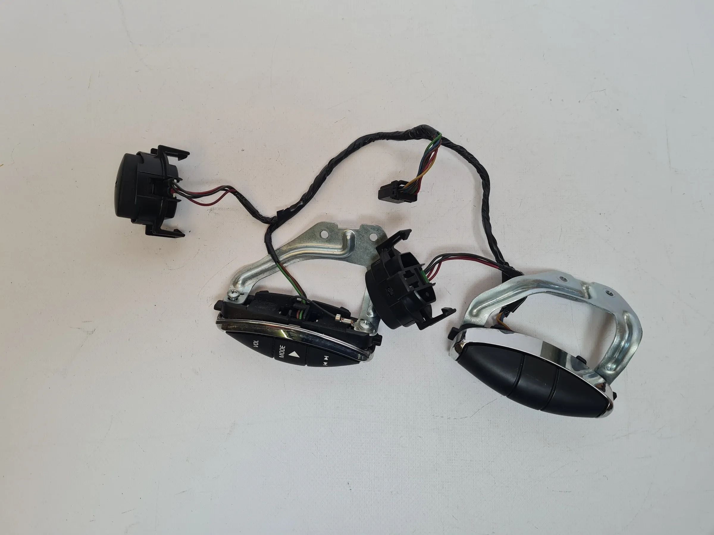Original Rover 45/75 2003 (RT/RJ) Lenkrad Taste Knopf Multifunktion 020702