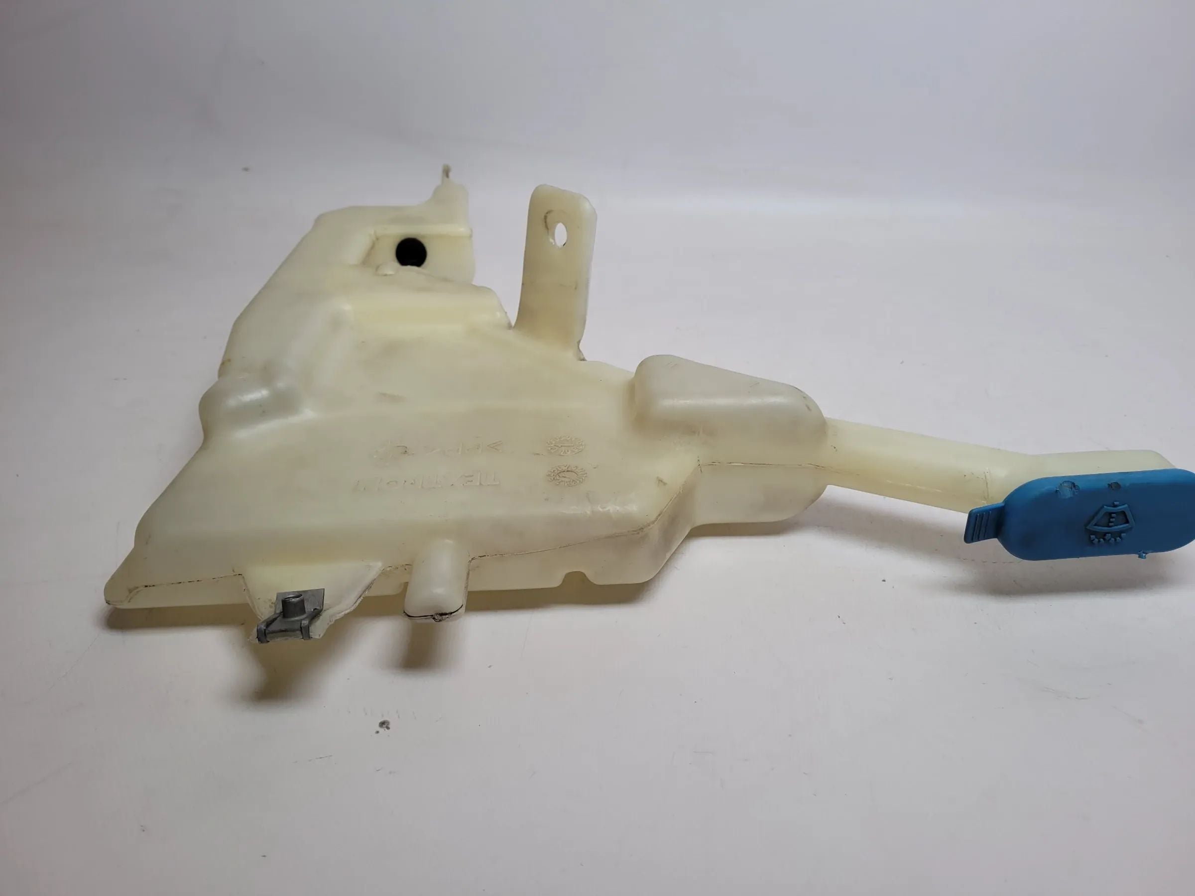 Original Mini One (R50/R53) Wischwasserbehälter Behälter 8377429