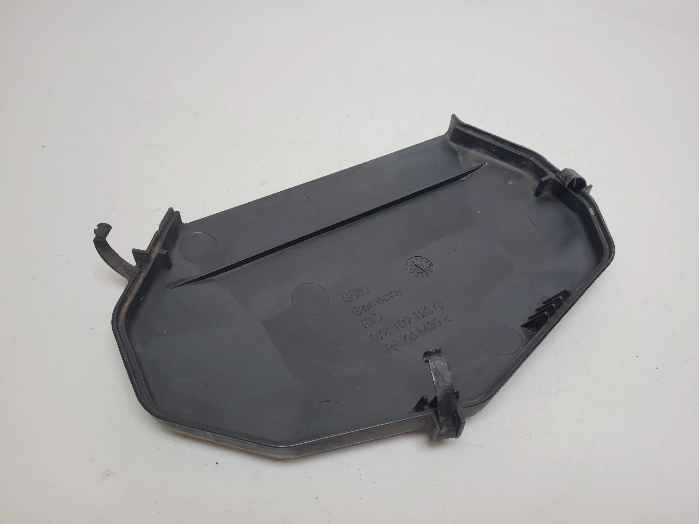 Original Audi A6 (4B2/4B4) Schutz Abdeckung Zahnriemen 078109123Q