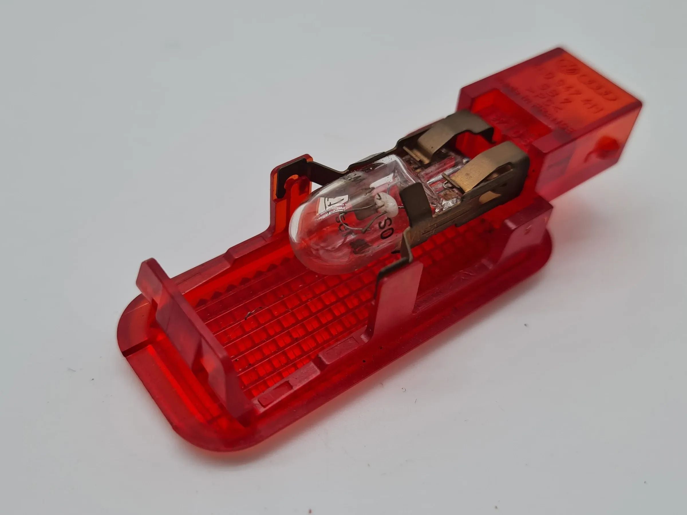 Original Audi A6 (4B2/4B4) Türleuchte Warnleuchte Rot Einstiegsleuchte 4B0947411
