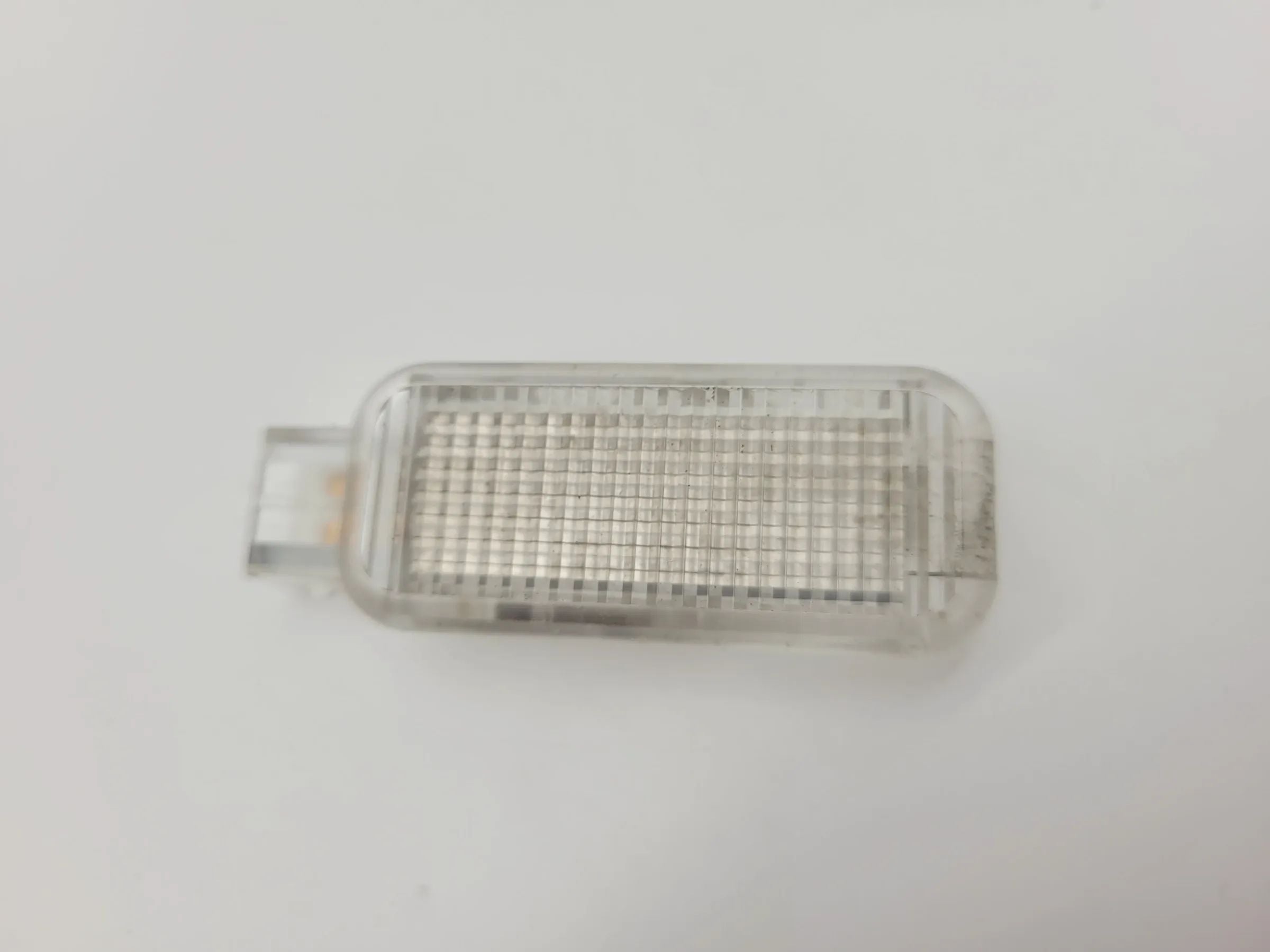 Original Audi A6 (4B2/4B4) Türleuchte Warnleuchte Weiss 4B0947415