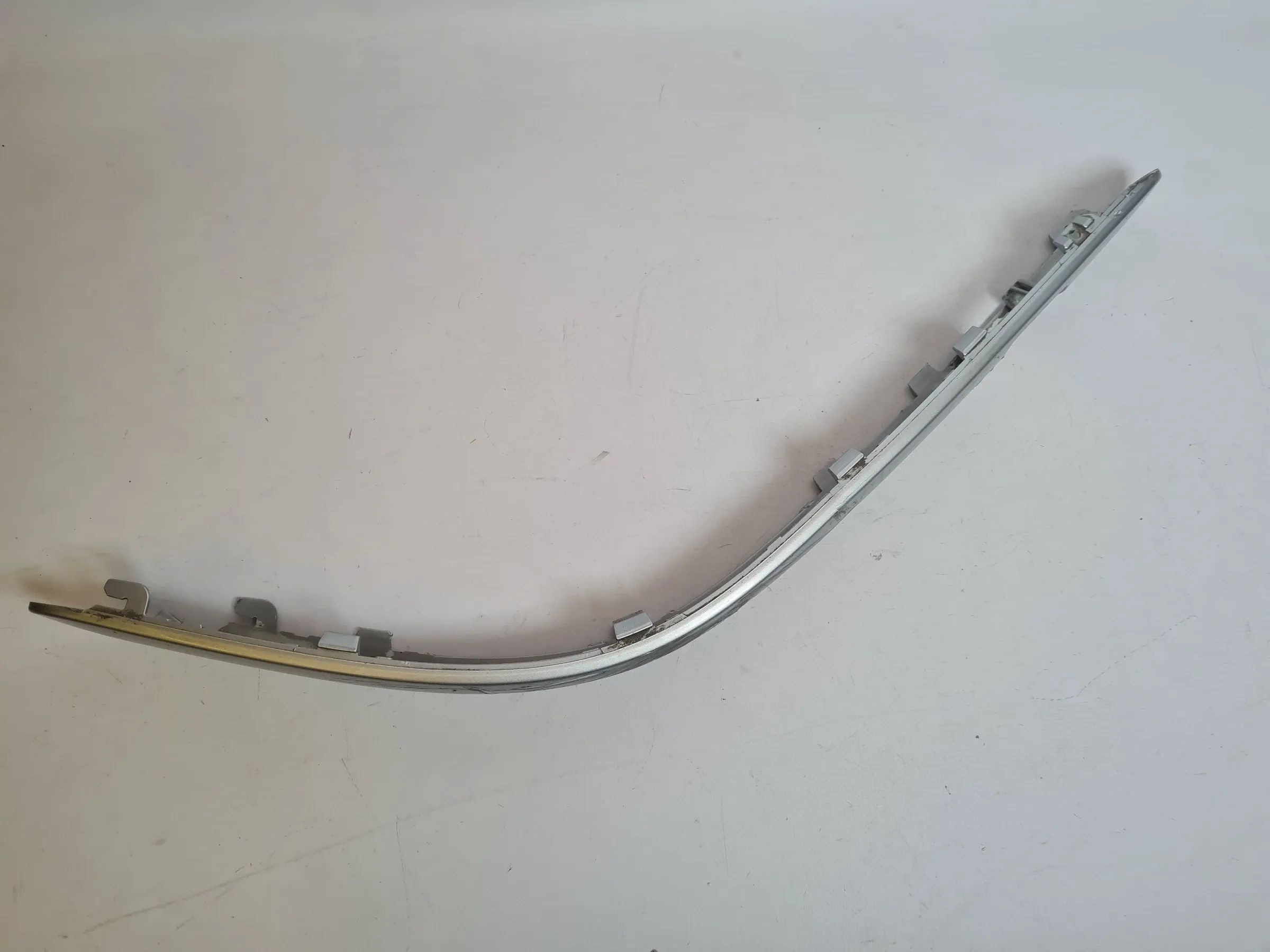 Original Mercedes-Benz C-Klasse (W203) Zierleiste Stoßstange Rechts, A2038854421