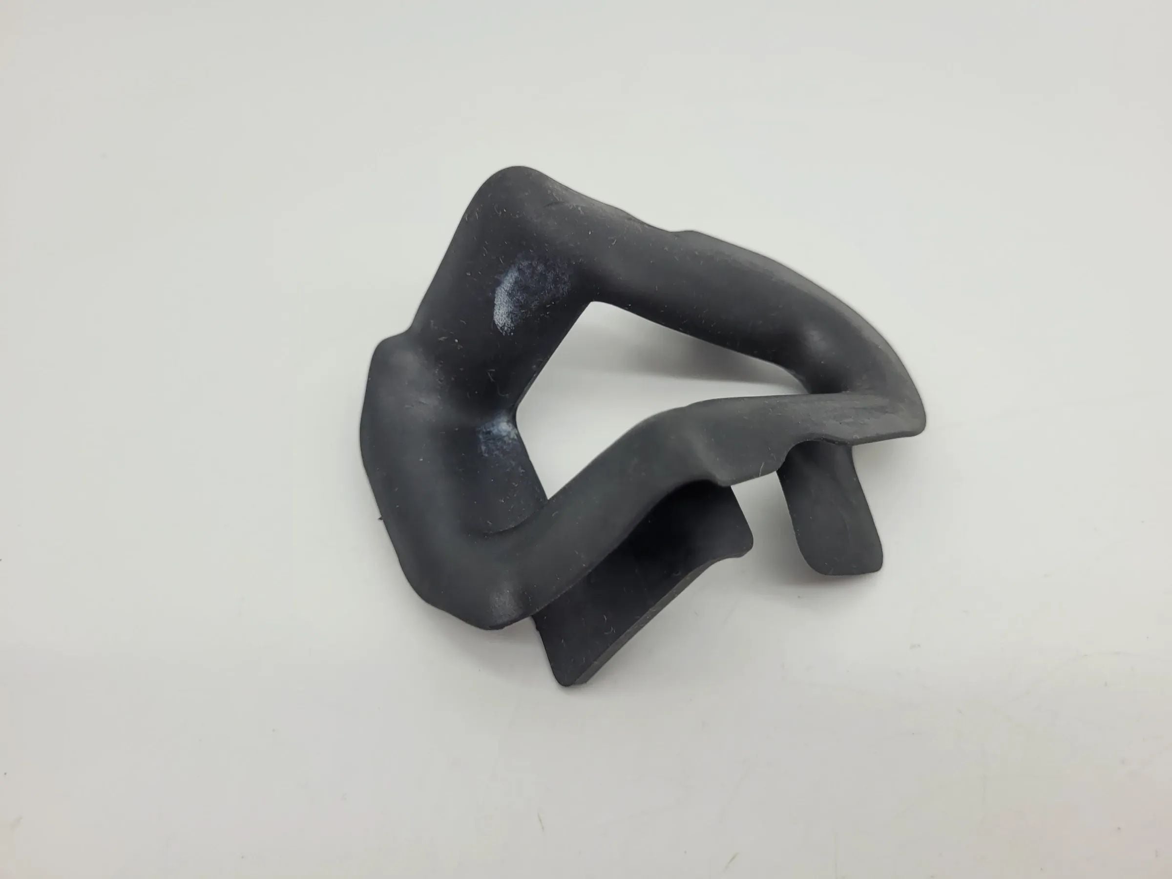 Original Audi A4 (8E/B6/B7) Türschloss Gummi L/R Vorne/Hinten 8E0837087D