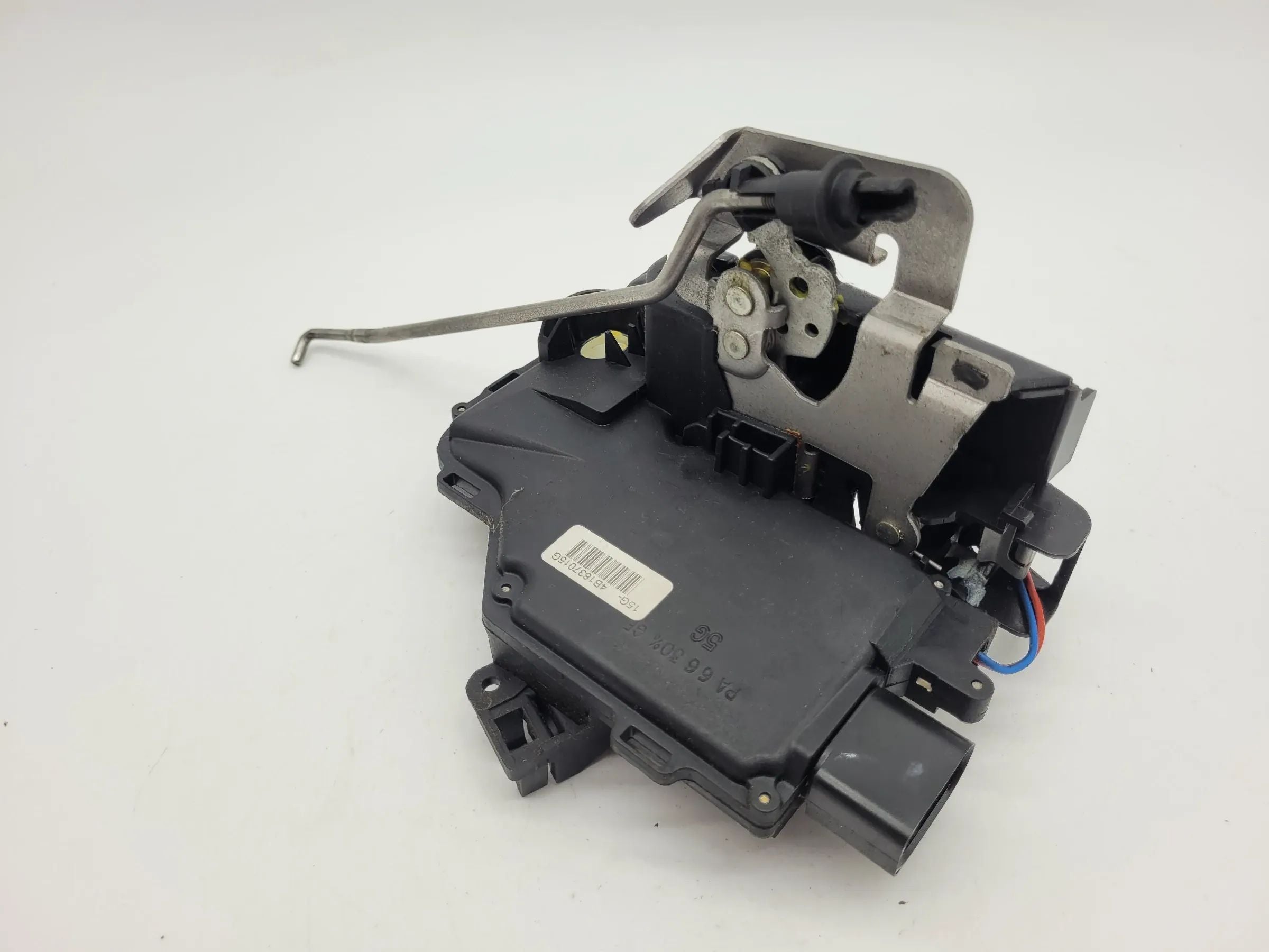 Original Audi A4 (8E/B6/B7) Türschloss/Verriegelung Links Vorne 4B1837015G