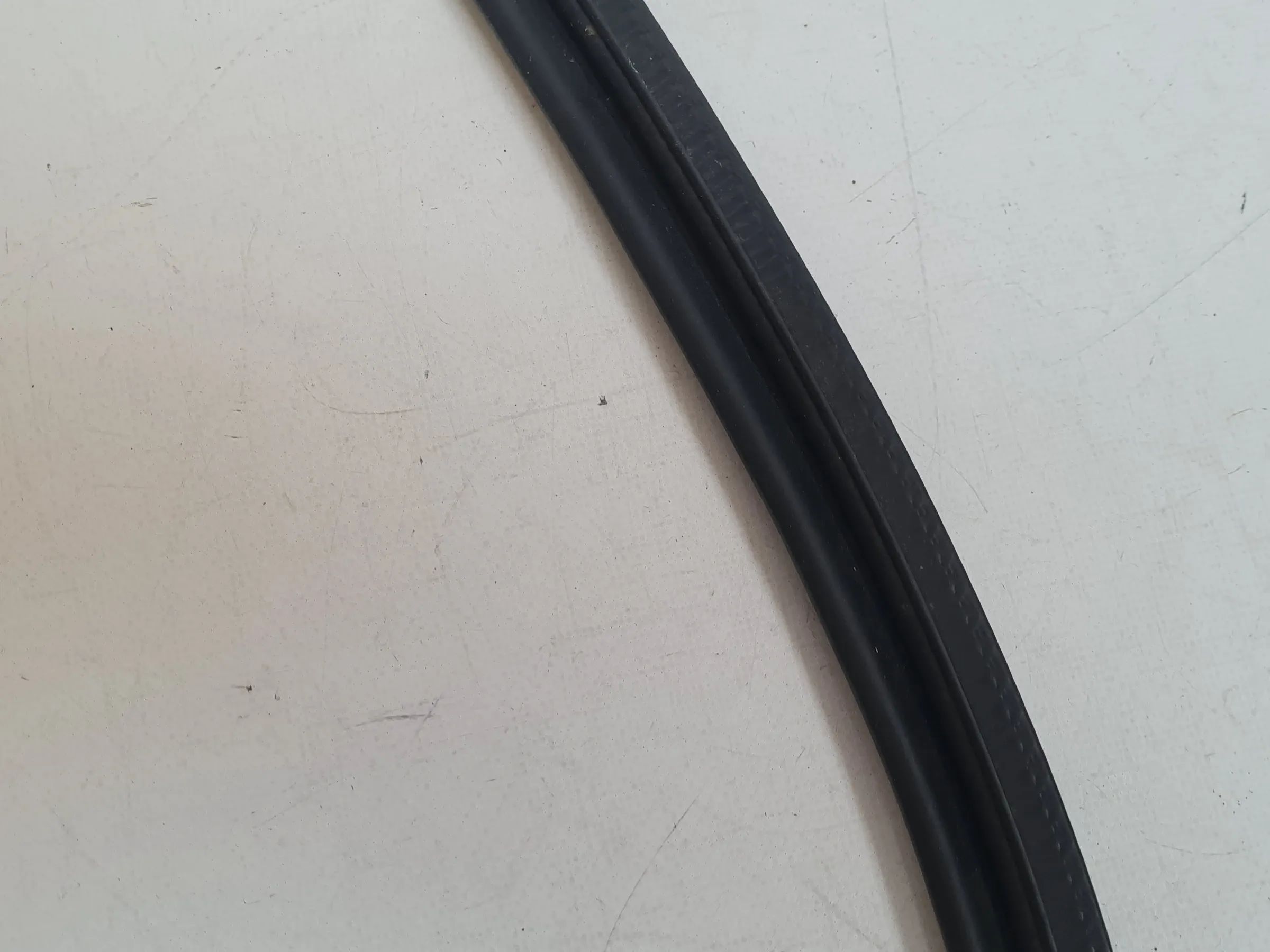Original Mini One (R50/R53) Türdichtung Fenster Dichtung Innen Links