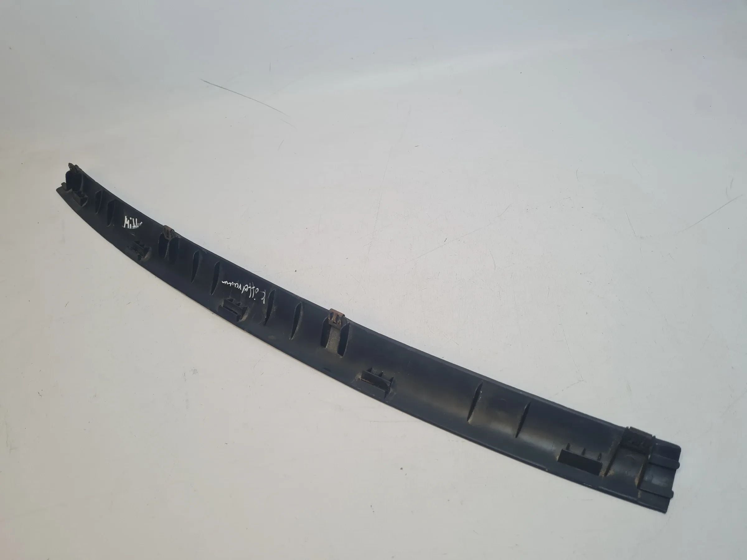 Original Mini One (R50/R53) Kofferraum Verkleidung Abdeckung Blende Mitte