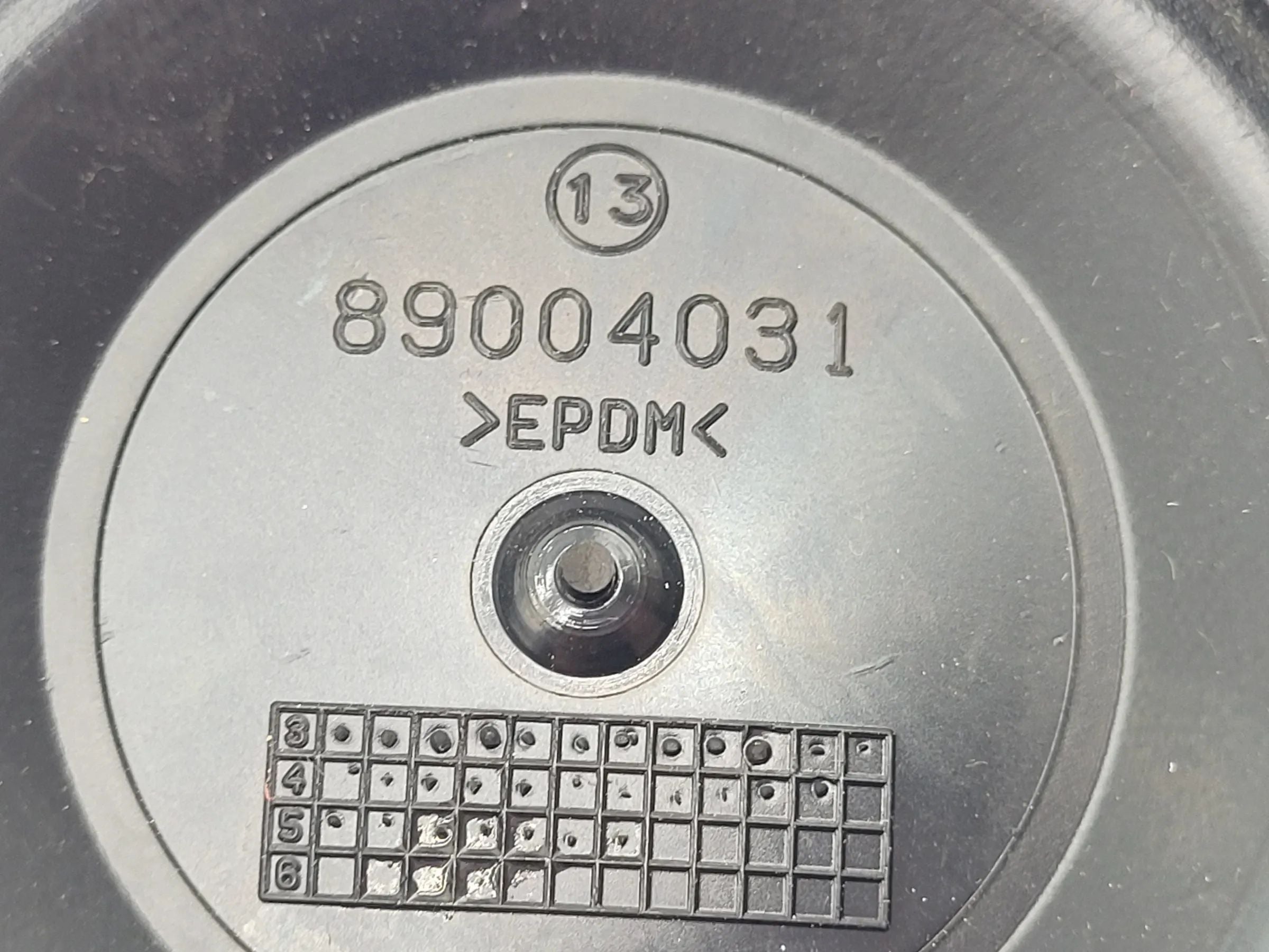Original Fiat Punto Grande (199) Scheinwerfer Kappe Deckel L/R 89004031