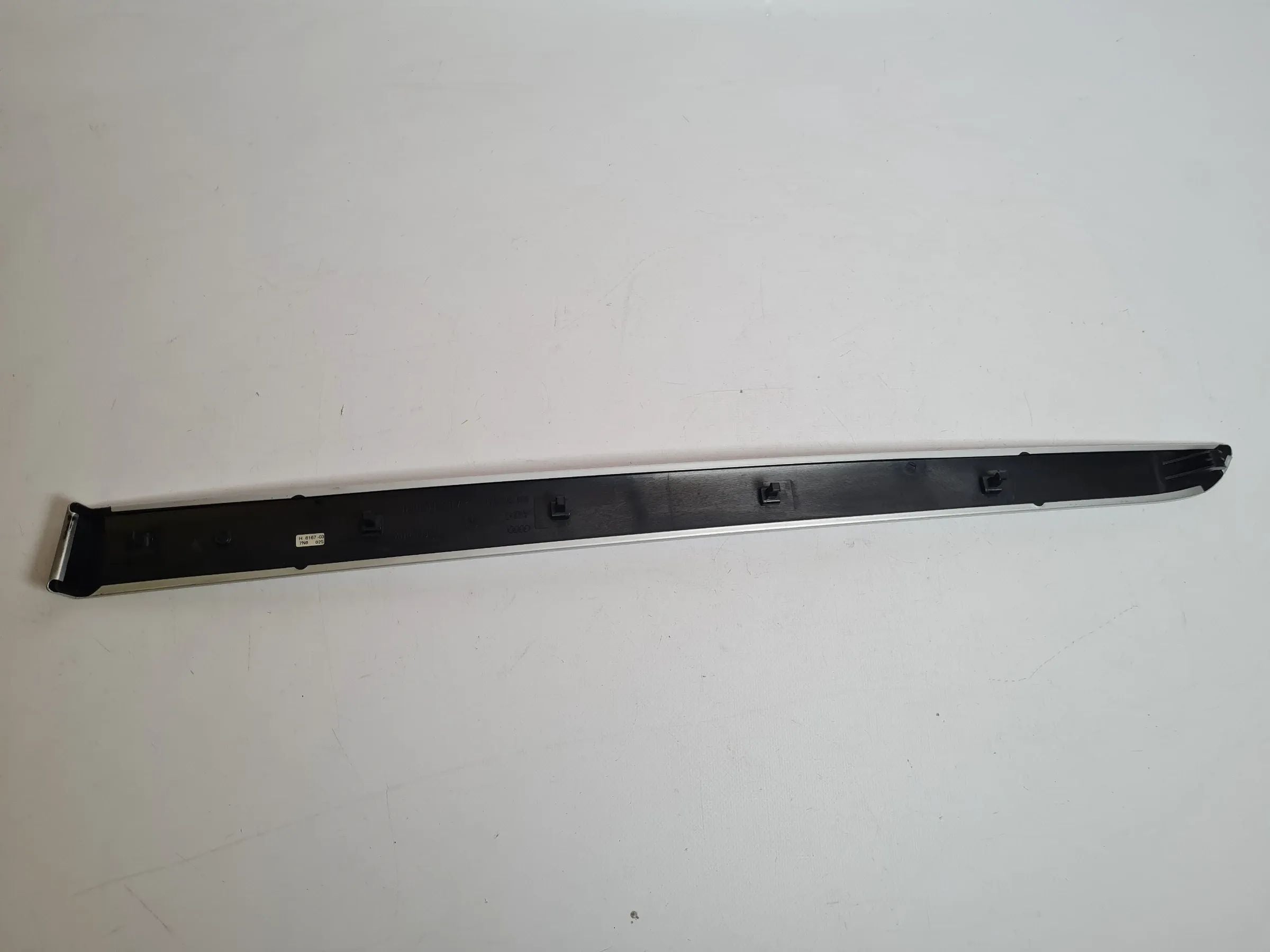 Original Audi A4 (S-Line) Dekorleiste Zierleiste Links Hinten 8E0867419