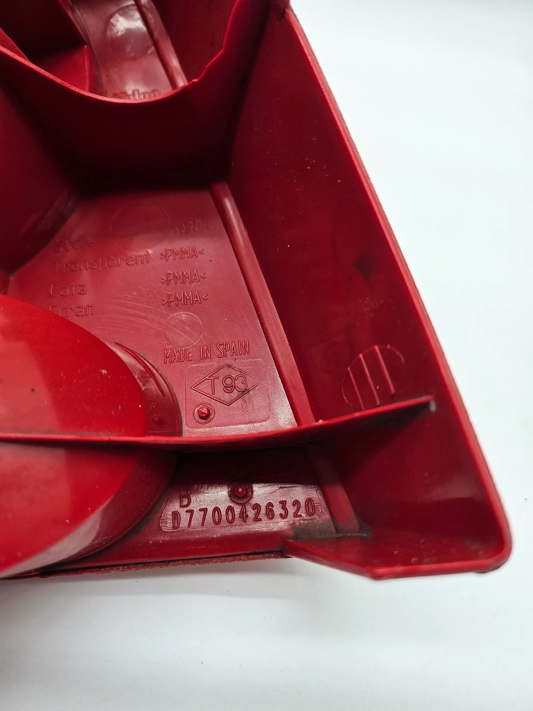 Renault Twingo C06 rear light brake light tail light rear right 7700426320 