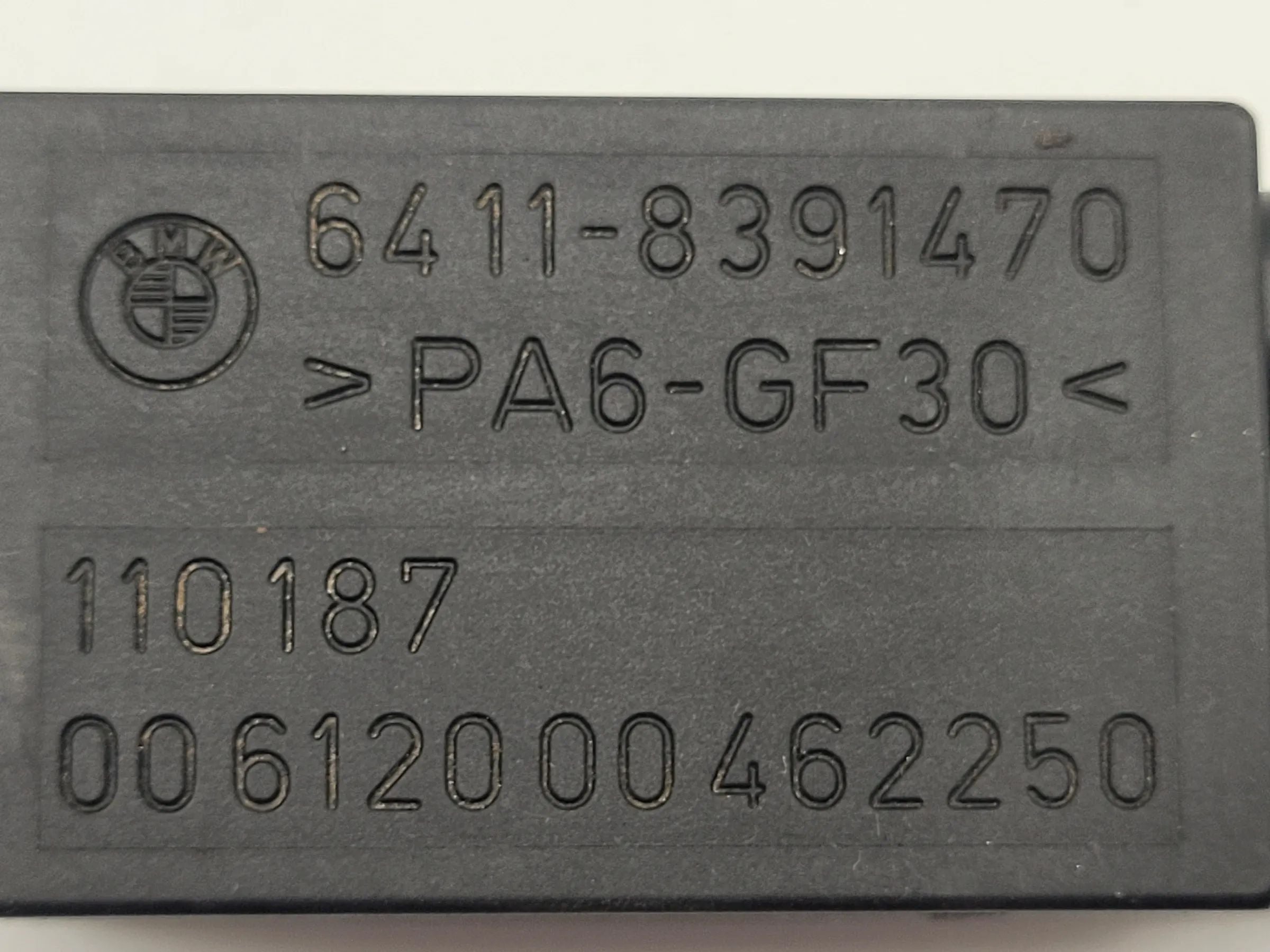 BMW 5er Touring E39 Klimasensor Temperatursensor 64.11-8391470 Original