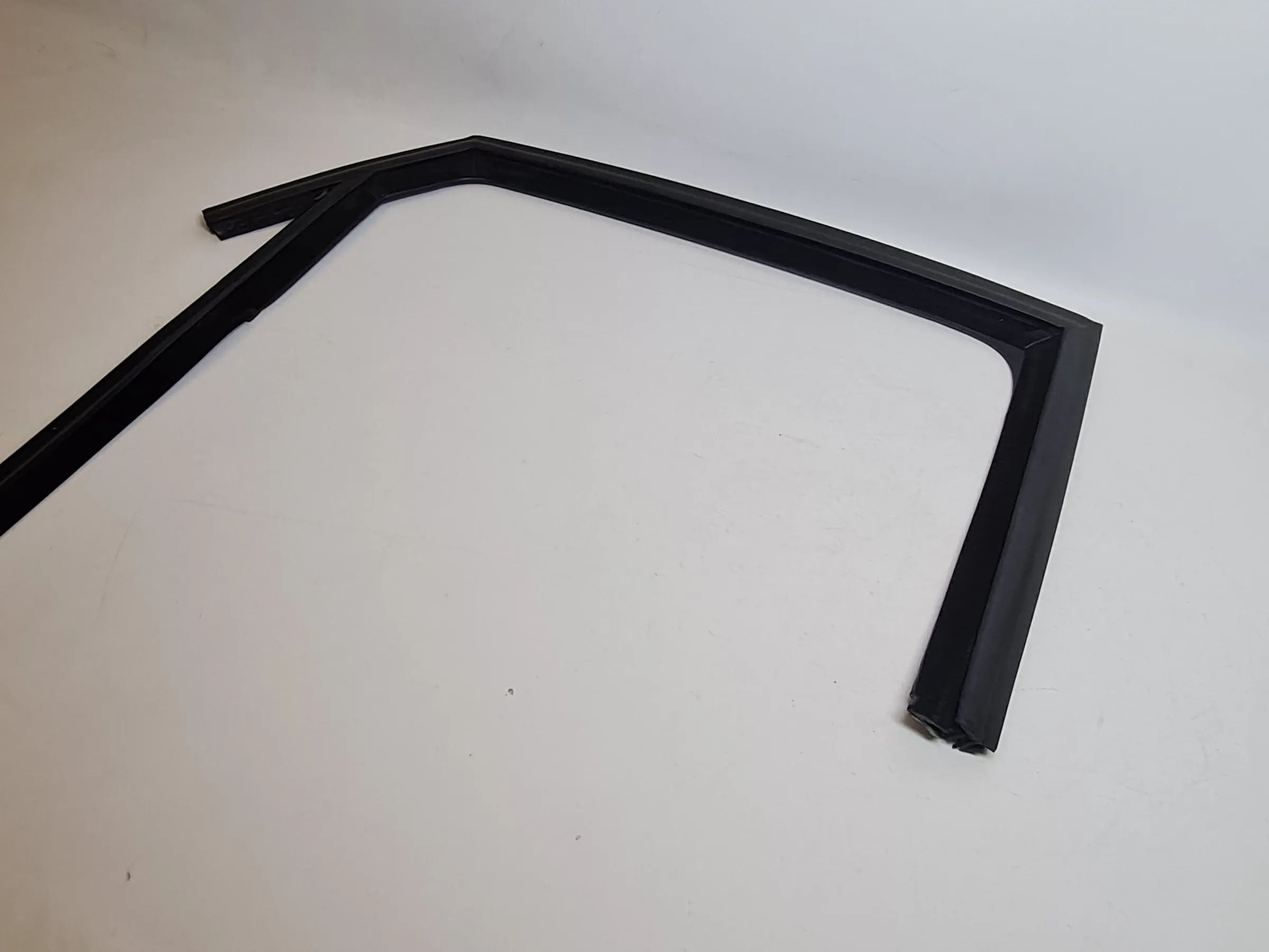 Seat Ibiza IV (6J5/6P1) Fensterführung Leiste Hinten Rechts 6J4839432RD