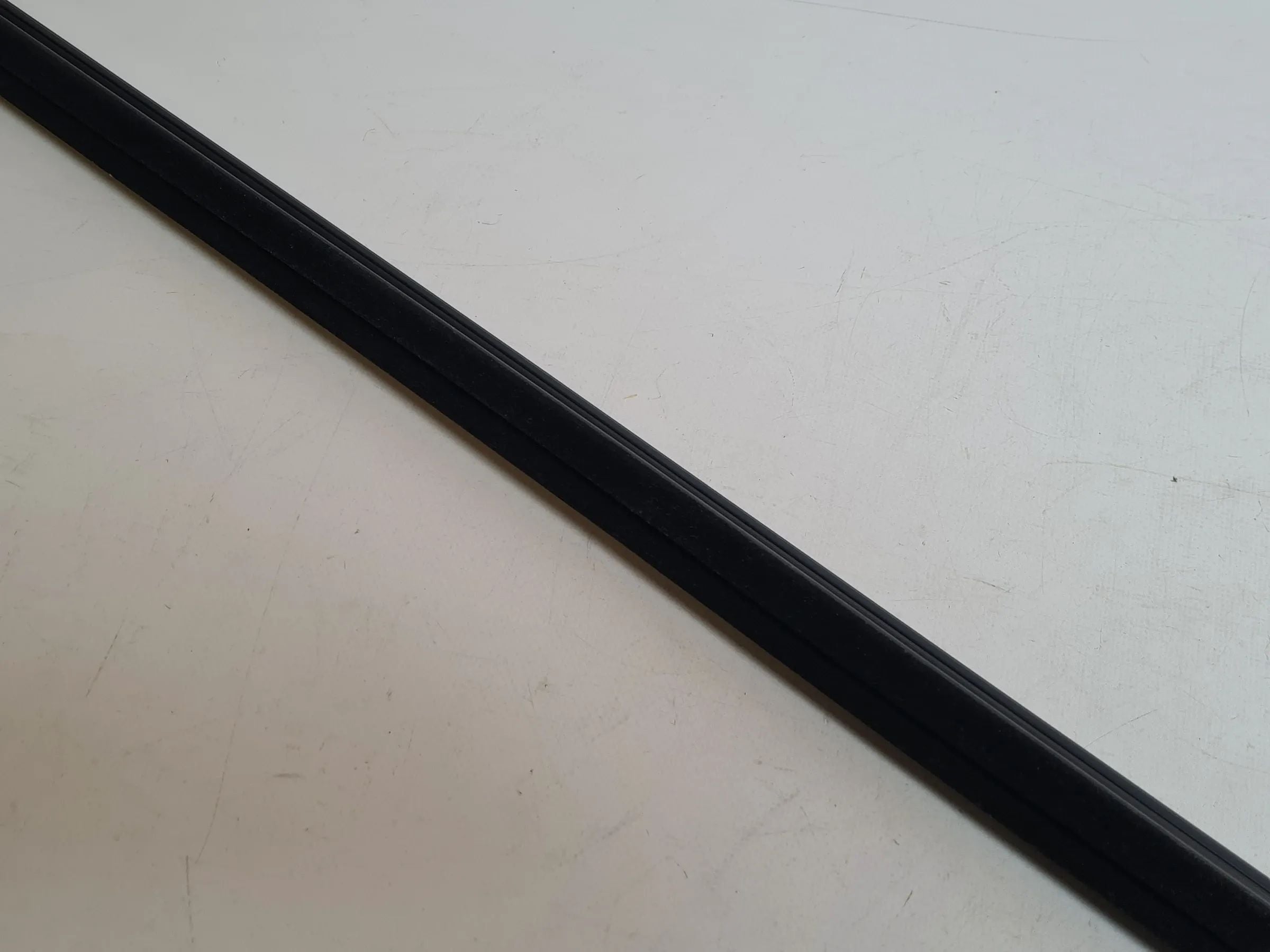 Original Seat Ibiza IV (6J5/6P1) Fensterschachtabdichtung L/R Vorne 6J4839471