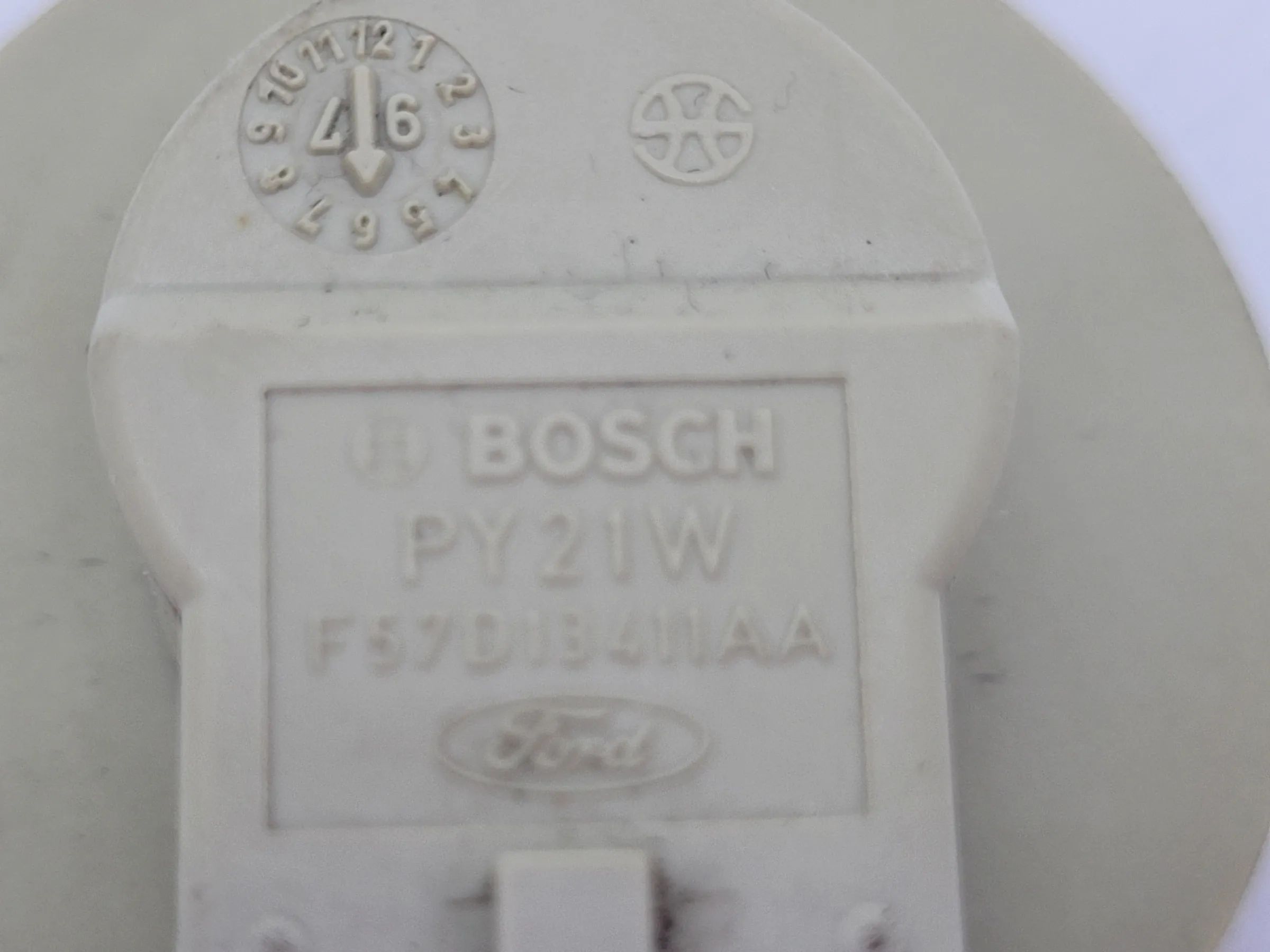 Ford Mondeo II 2 BAP/BNP Scheinwerfer Blinkerfassung L/R F57D13411AA Original