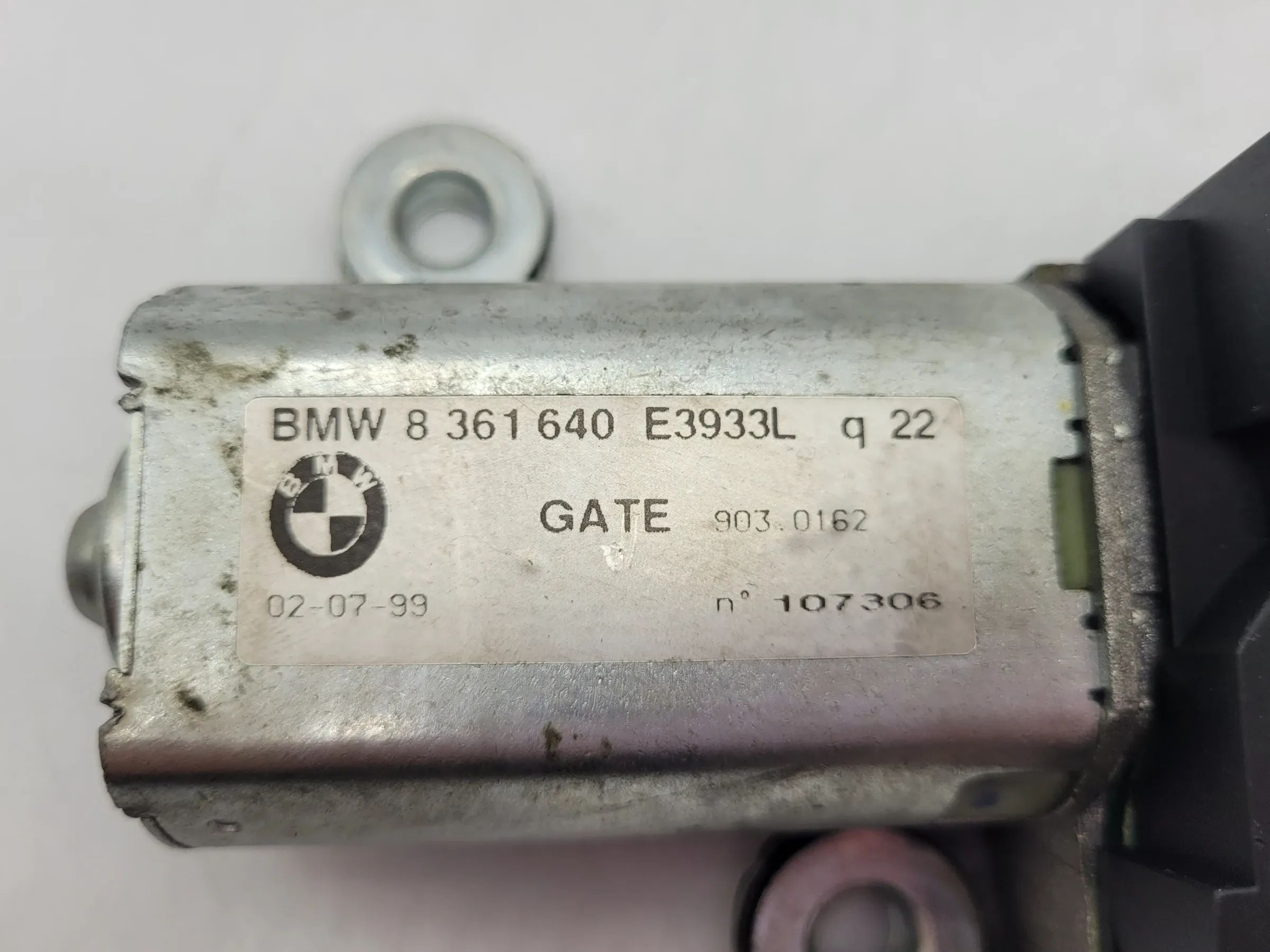 BMW 5er Touring E39 Wischermotor Hinten 8361640 (Original)