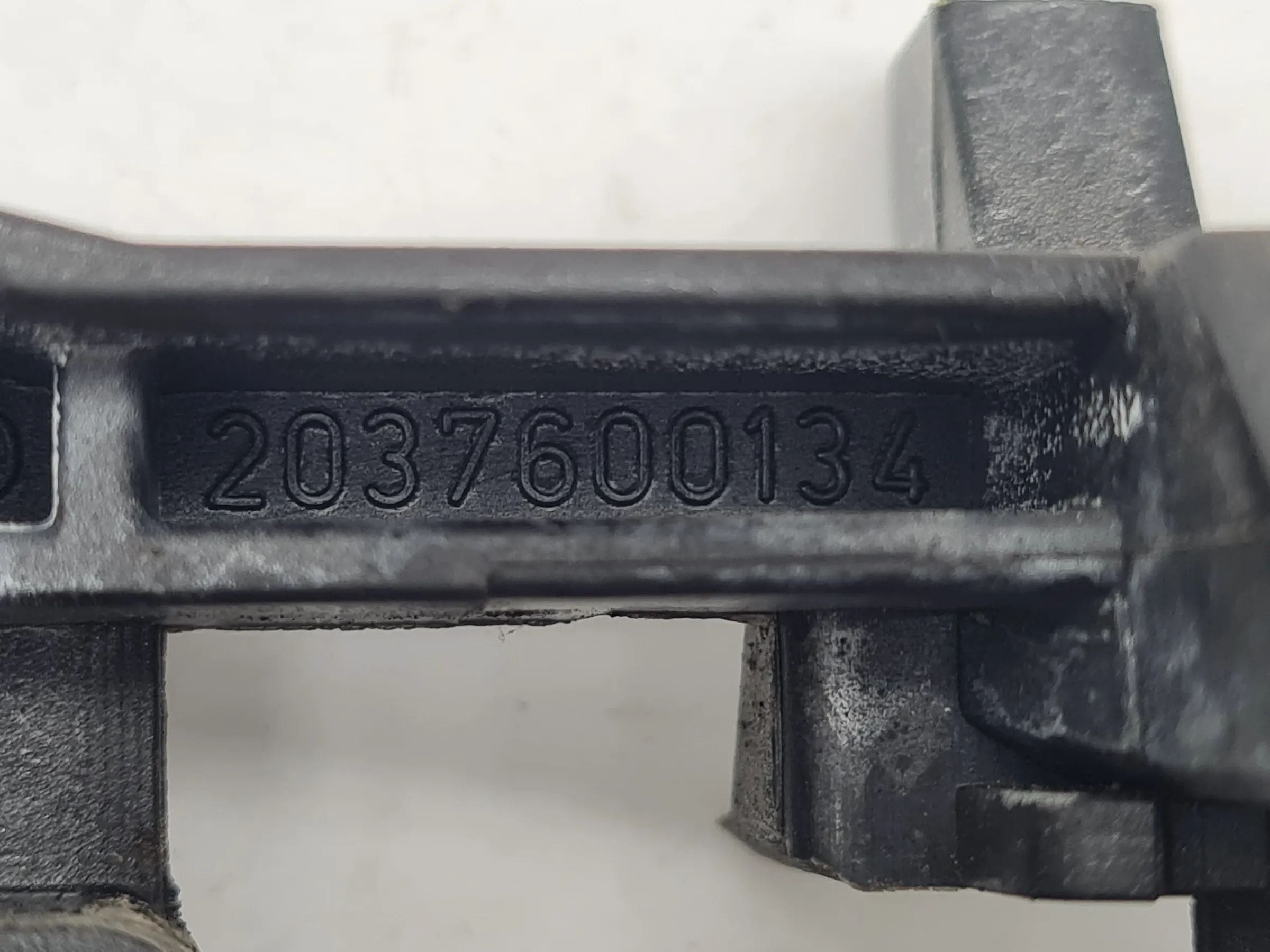 Original Mercedes-Benz C-Klasse (CL203) Türgriff Mechanismum Links A2037600134