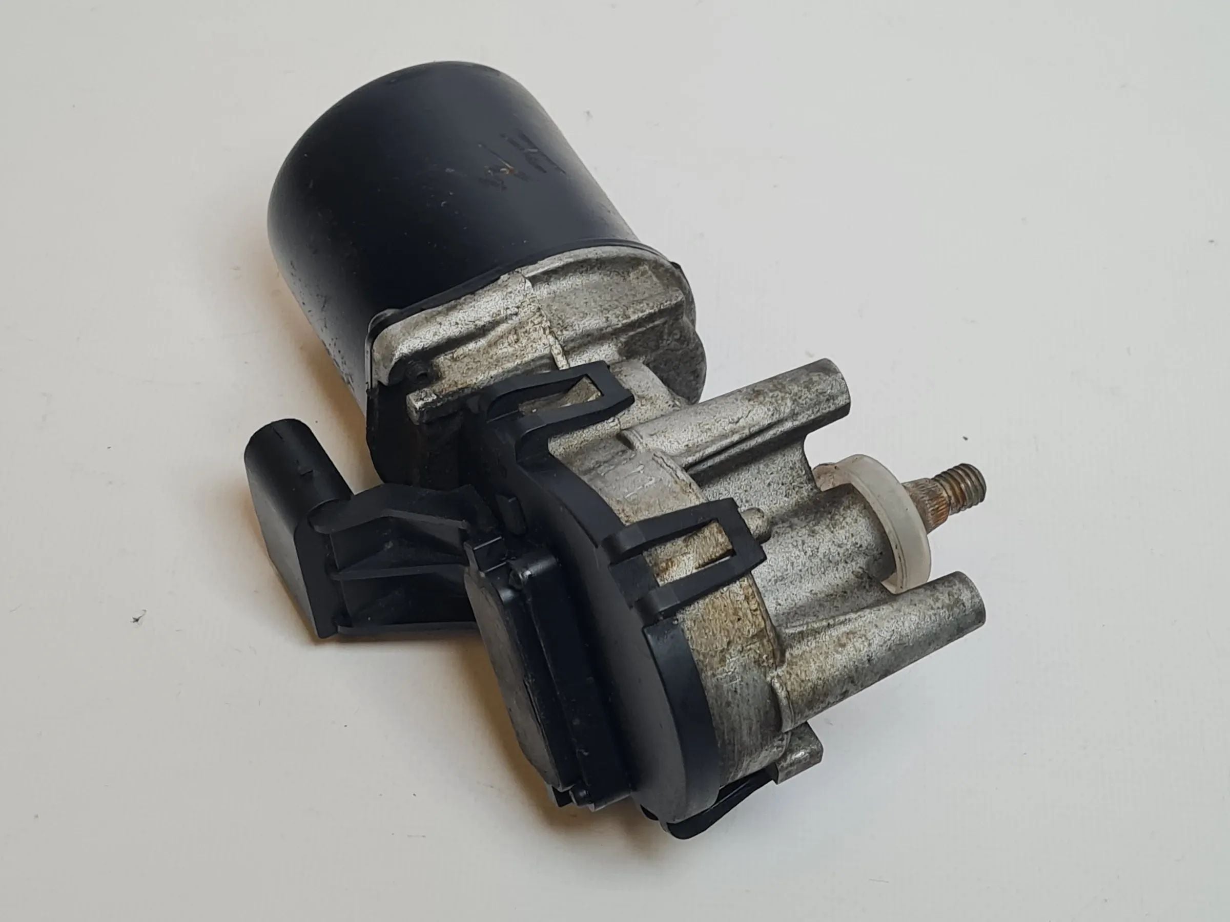 Mini One R50 / R53 Scheibenwischermotor Vorne  Original VALEO