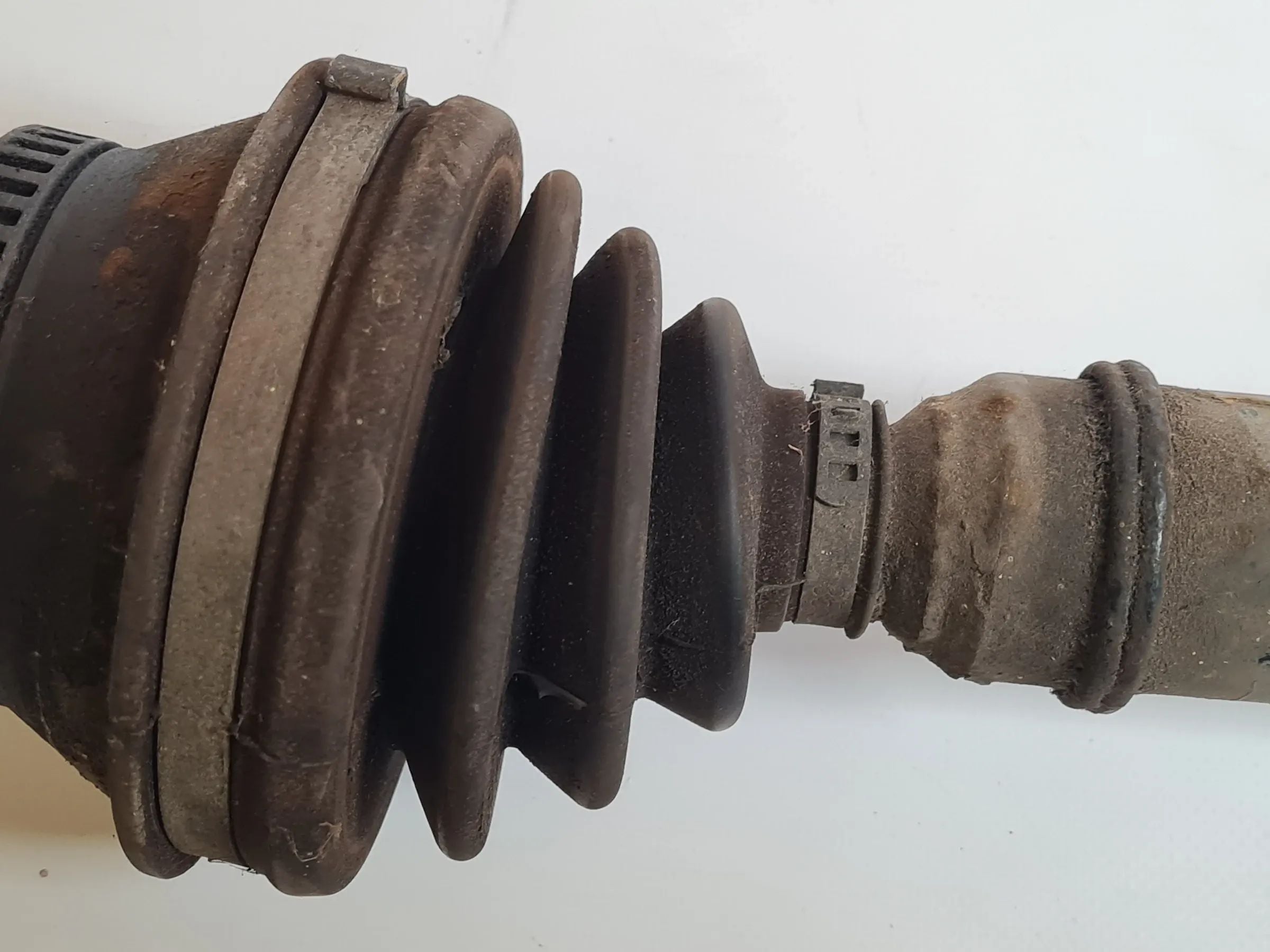 Audi A6 4B2/4B4 2.4 V6 Antriebswelle Rechts 4B0407272C (Original)