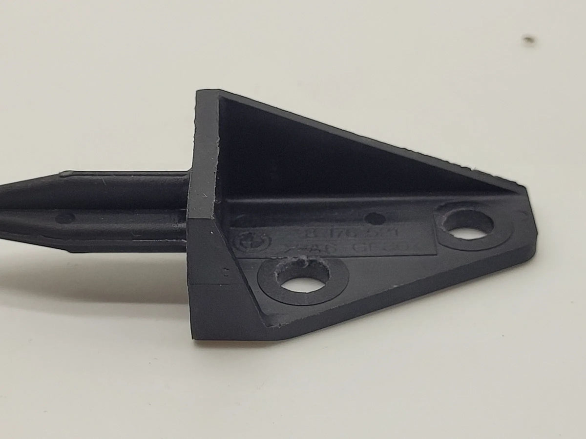 BMW 5er Touring E39 Armaturenbrett Halter Clip Rechts 8176522 Original