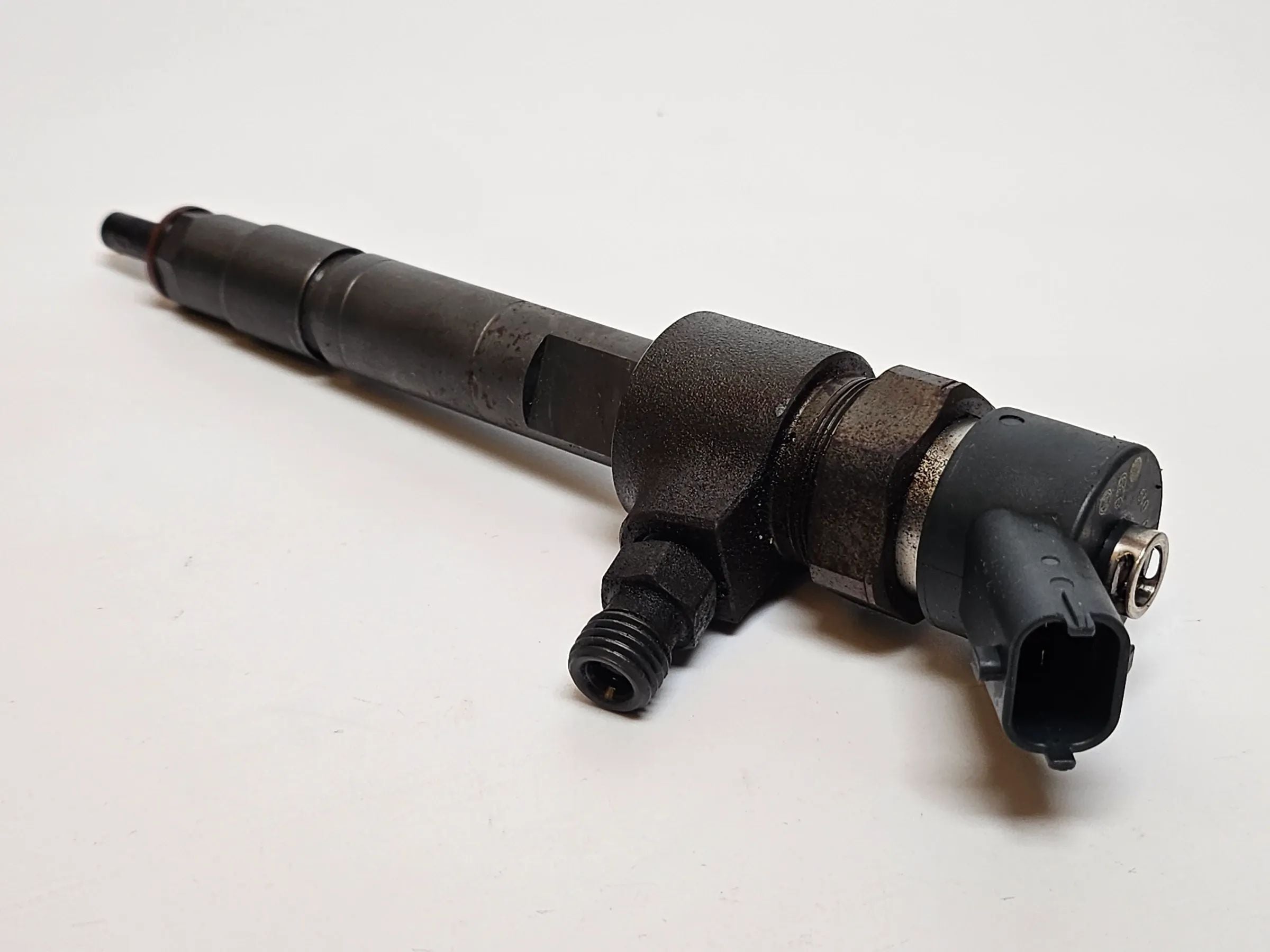 Fiat Punto 188 1,9JTD 59kW Injektor 0445110019 Original Bosch geprüft