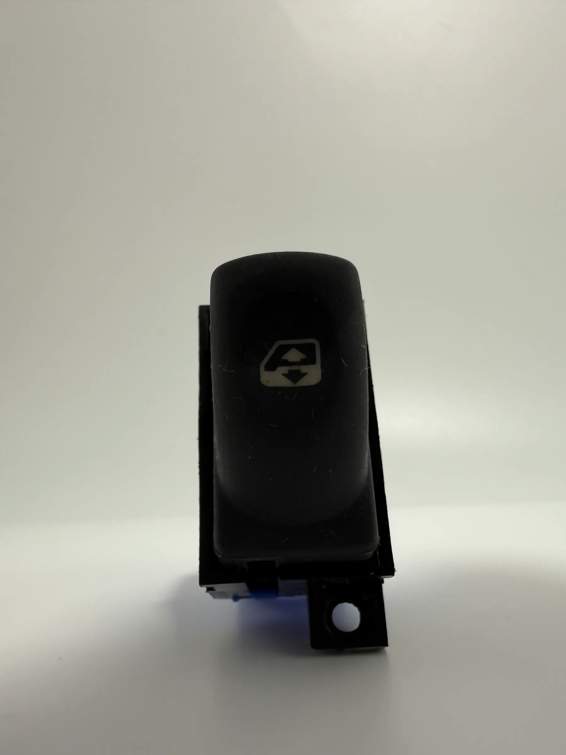 Original Renault Laguna I (B56_, 556_) 1.8 Elevador de Vidros Manual Azul 7700417486