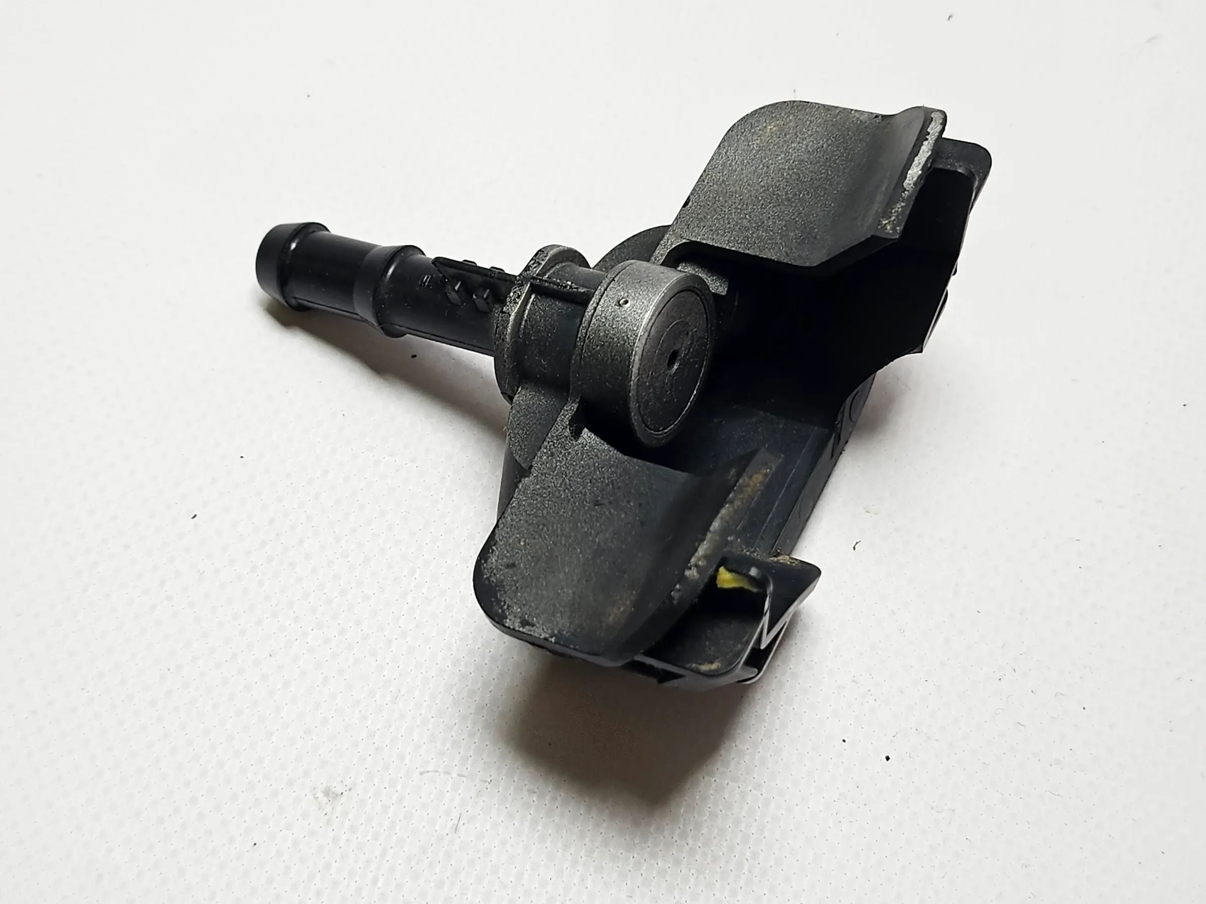 Original Mercedes W210 Classe E Bocal Limpeza Farol Esquerdo 2108600647