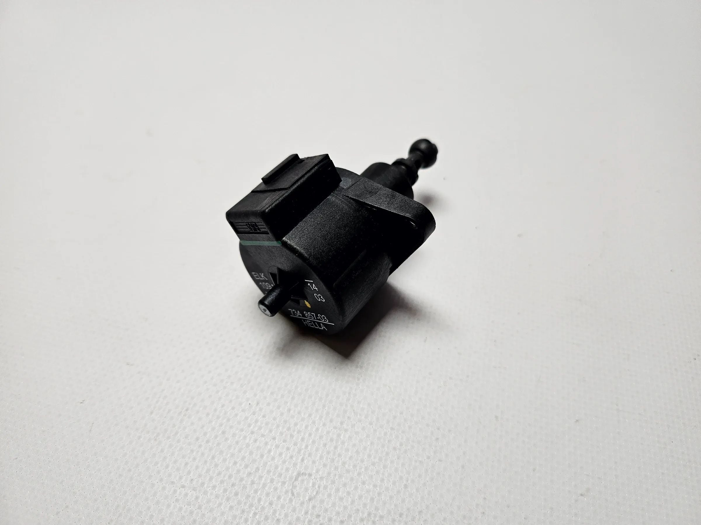 Audi A6 S6 A8 Xenon Headlight Actuator LWR Headlight Motor 734857 -03 HELLA 